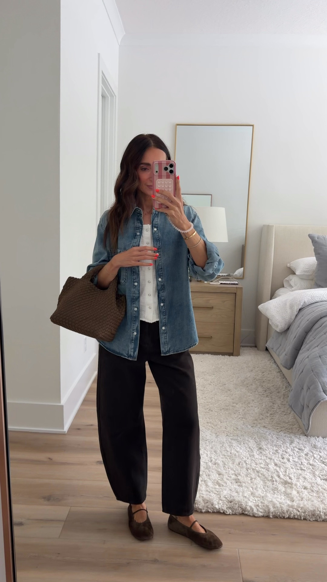 These target barrel jeans, fill and fit just like my designer mother denim.￼ if you’re in between sizes, size down. I am wearing size 2. @Target #ad ￼

#LTKgrwm #LTKmomlife #LTKOver40