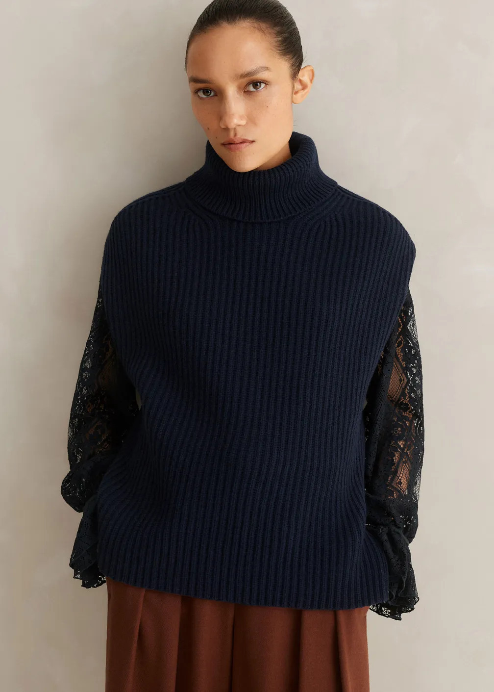 Merino Cashmere Relaxed Roll Neck Vest | ME+EM Global (Excluding US)