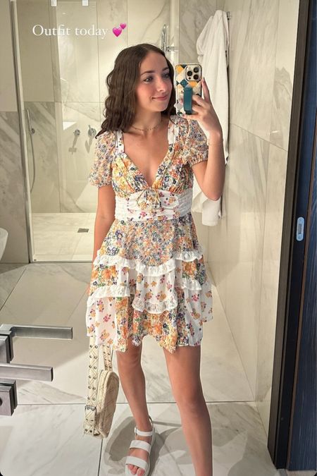 Another day in Italy and I’m loving this dress! It’s soo cute 

#LTKShoeCrush #LTKStyleTip #LTKU