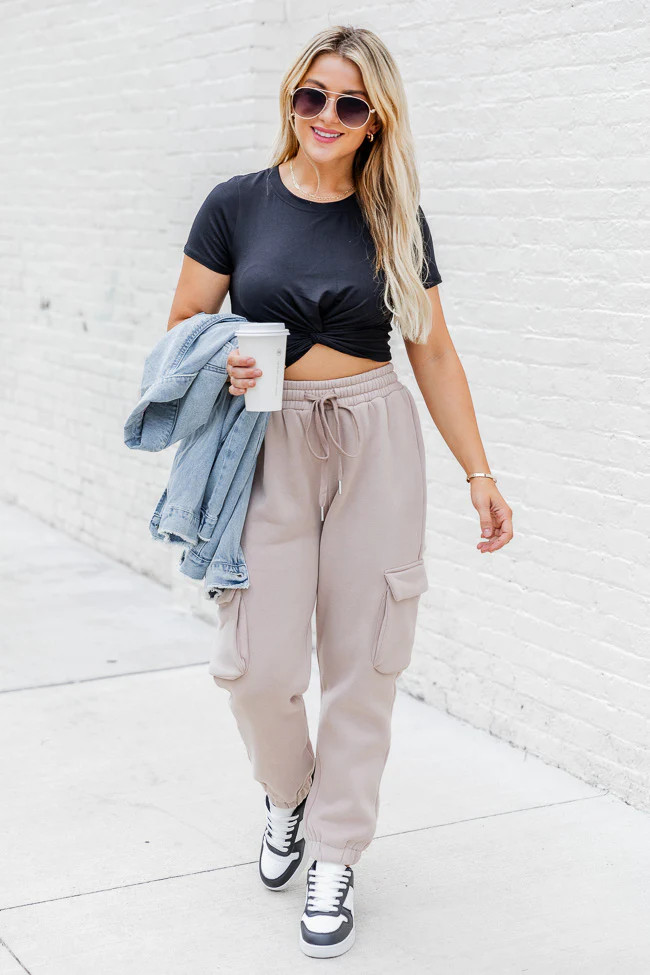 On The Go Taupe Fleece Cargo Jogger | Pink Lily