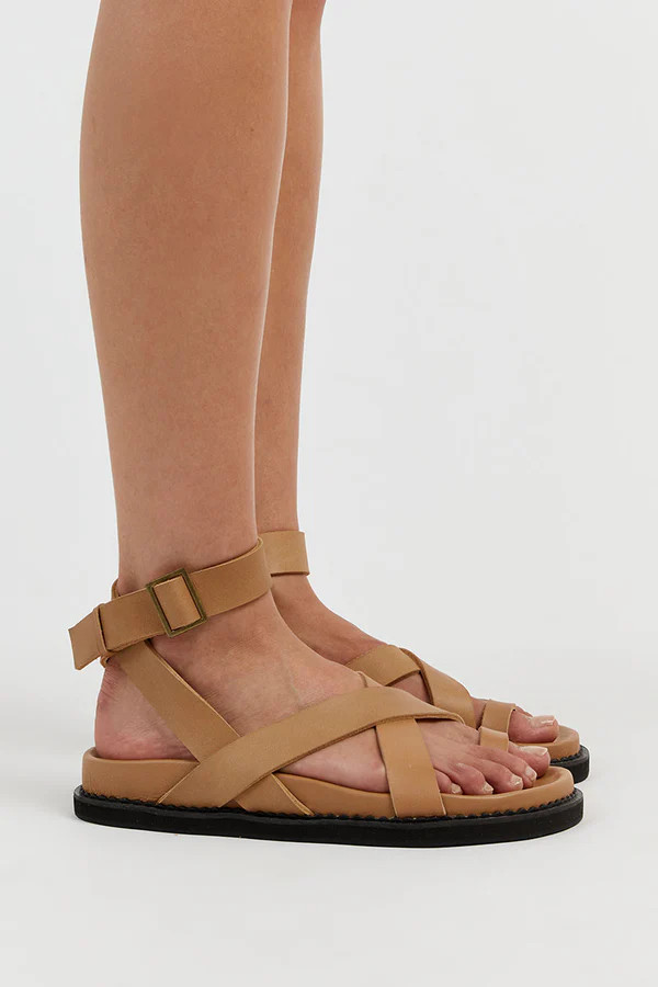 THE BALI TAILOR LENI TAN SANDAL | DISSH