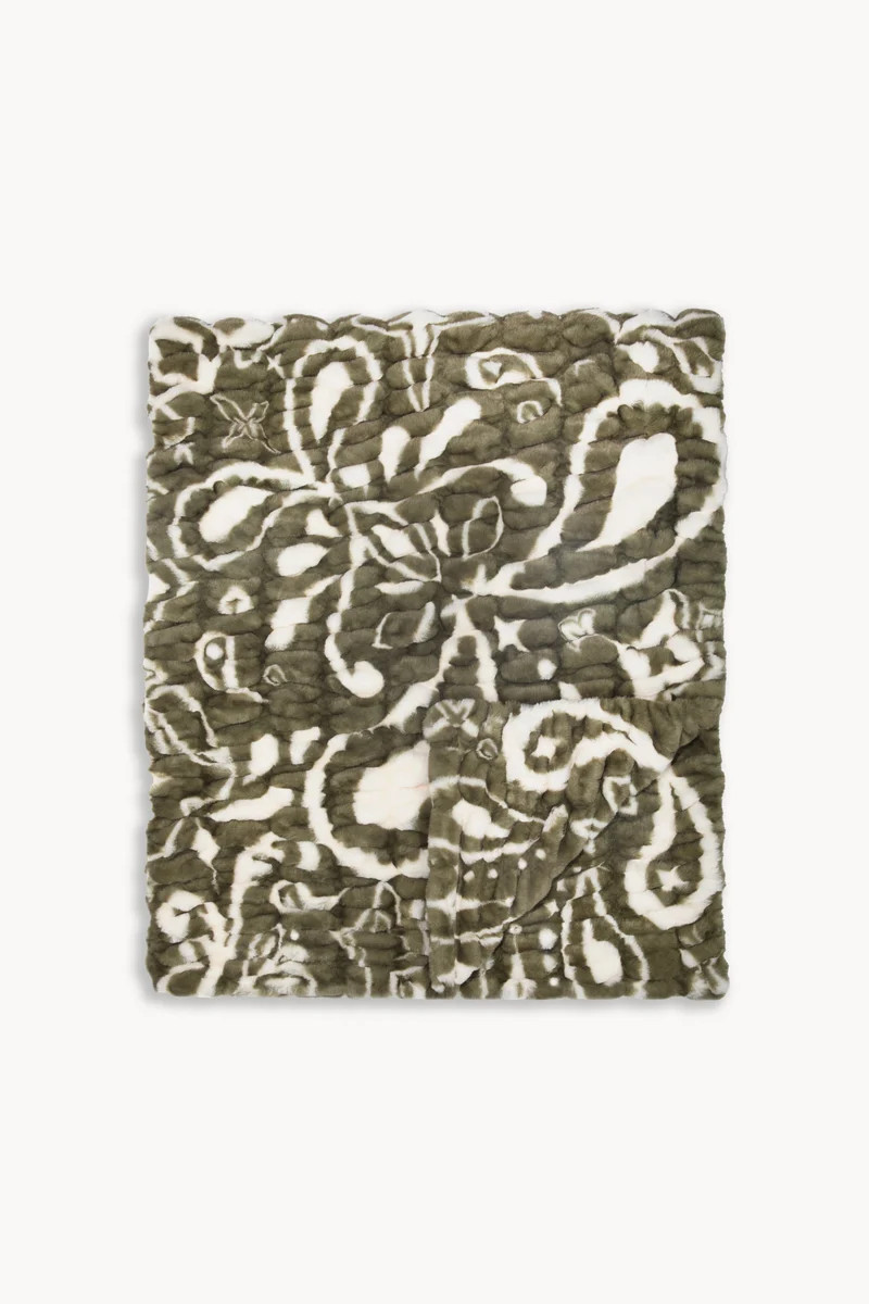 Red Bandana | Lola Blankets
