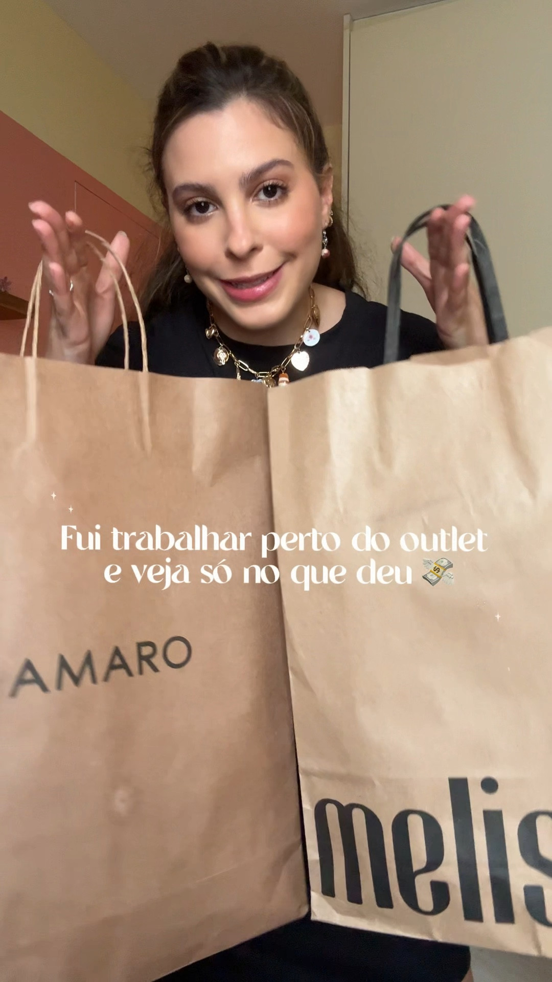 Fui trabalhar perto de um outlet e quase gastei todo o dinheiro do trabalho em comprinhas 😂

#LTKbeleza #LTKbrasil