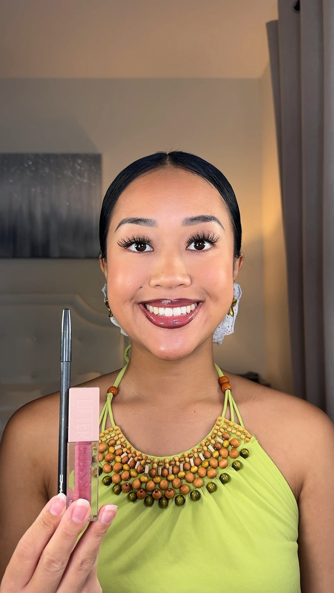 My early 2000’s inspired lip combo 🪩