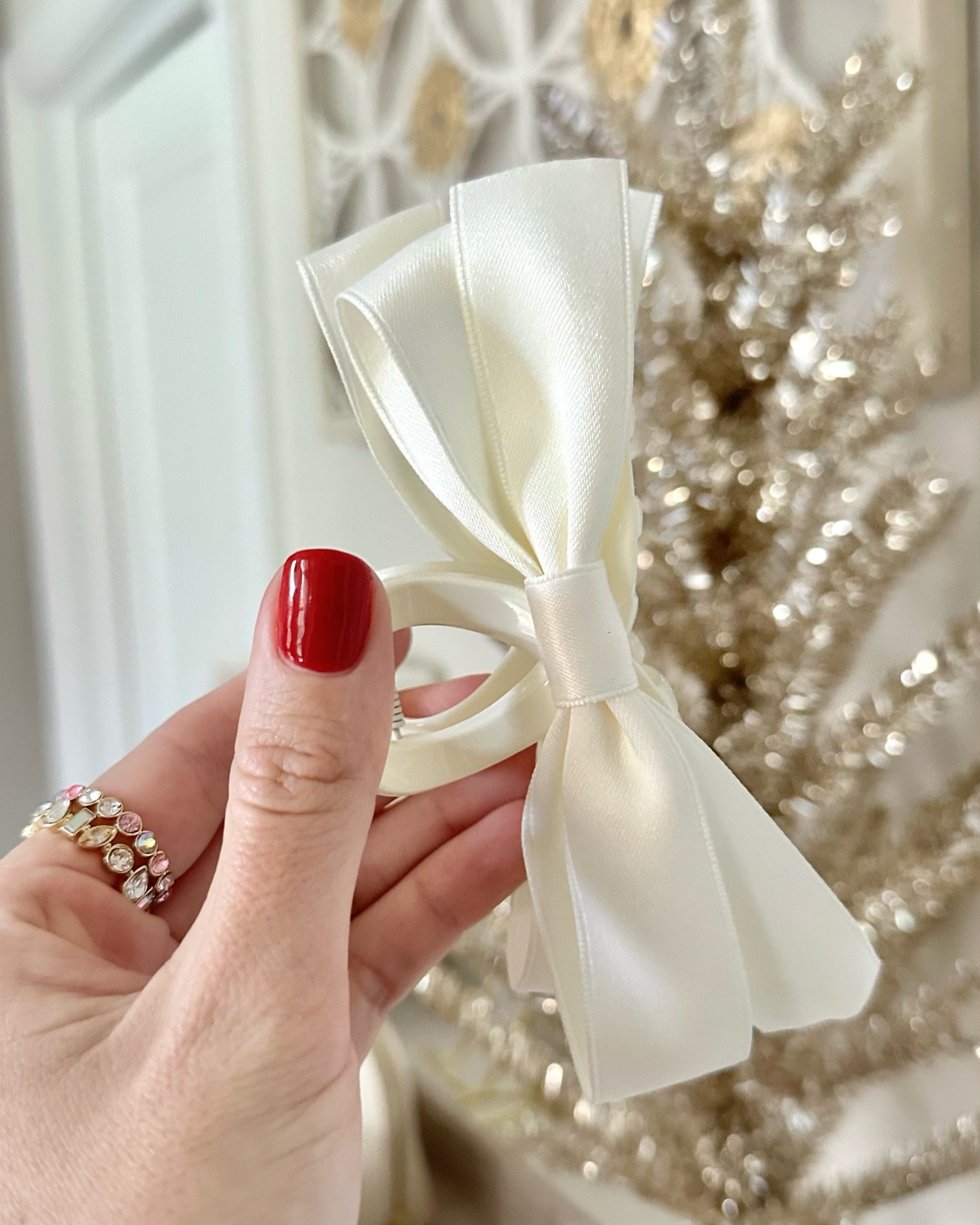 Gifts for her / gift ideas / gift guide / stocking stuffers / holiday party 

#LTKGiftGuide #LTKHoliday #LTKSeasonal