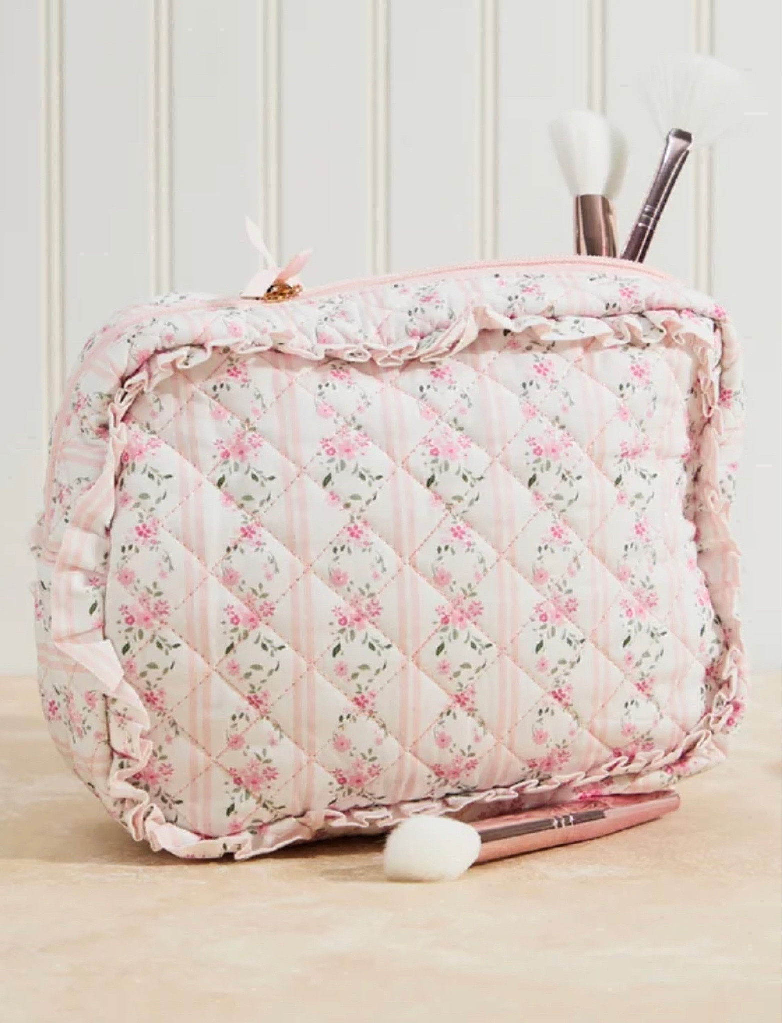 Kit Floral Ruffle Bag 🌸🎀