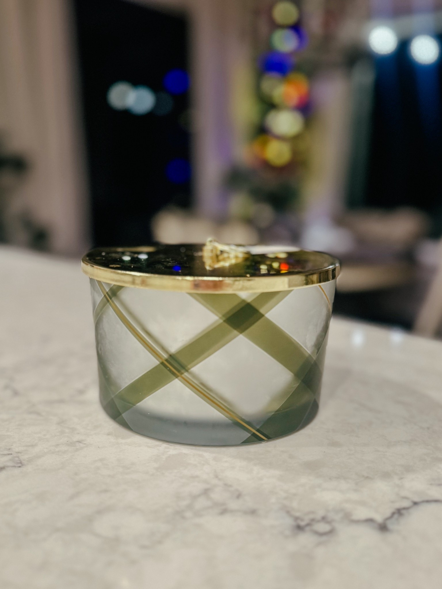 Thymes is having a 30% off sale this #CyberMonday 
The best smelling candle you’ll ever smell! This scent is so good it will smell up your room with just taking the lid off and not even burning it! 

#LTKHoliday #LTKGiftGuide #LTKCyberWeek