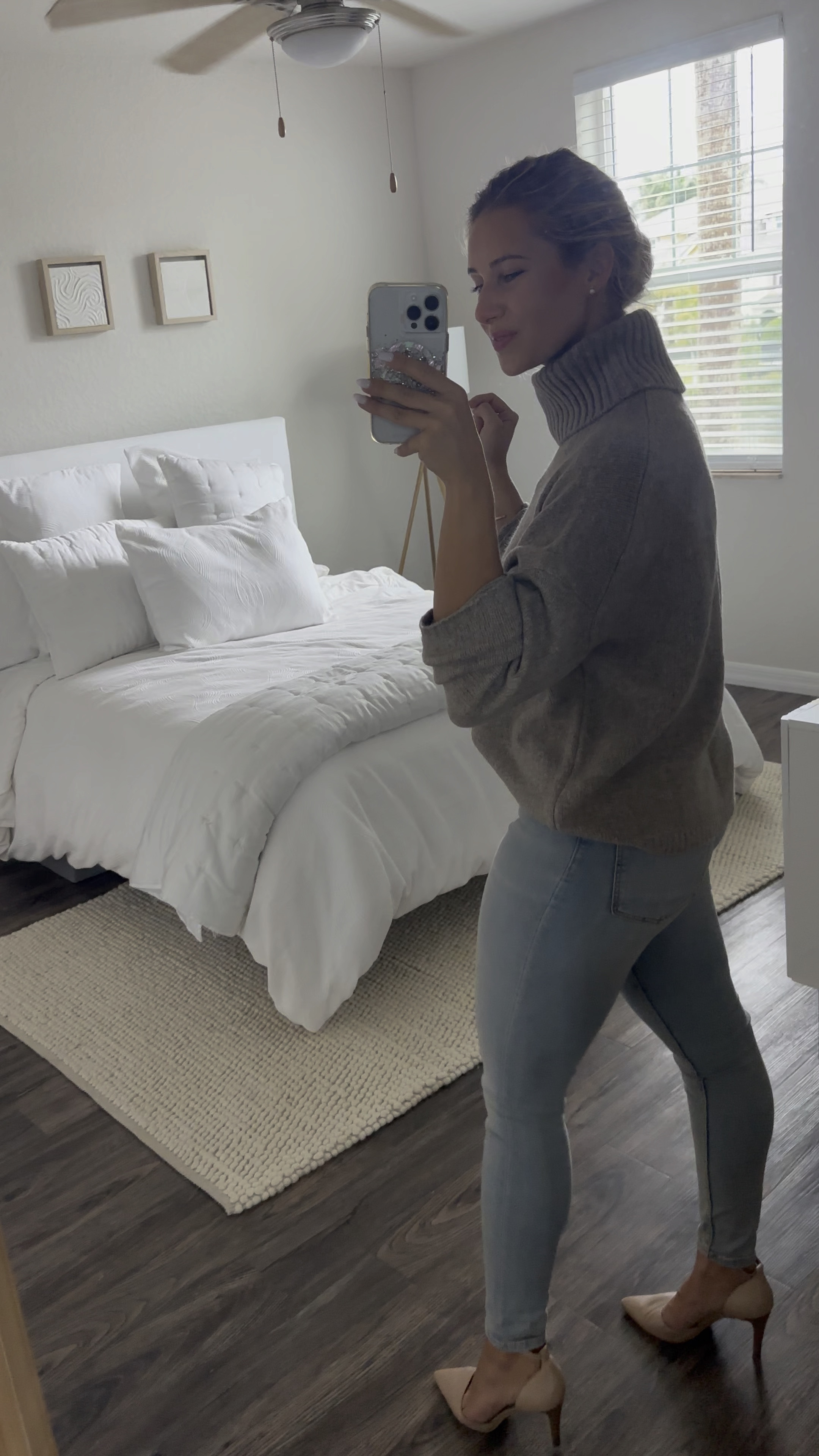 Another super cozy versatile oversized, tuckable sweater from Abercrombie. I want to put this on, curl up on the couch with a nice bowl of soup, and relax for hours. 
#a&f 

#LTKfindsunder100 #LTKfindsunder50 #LTKworkwear