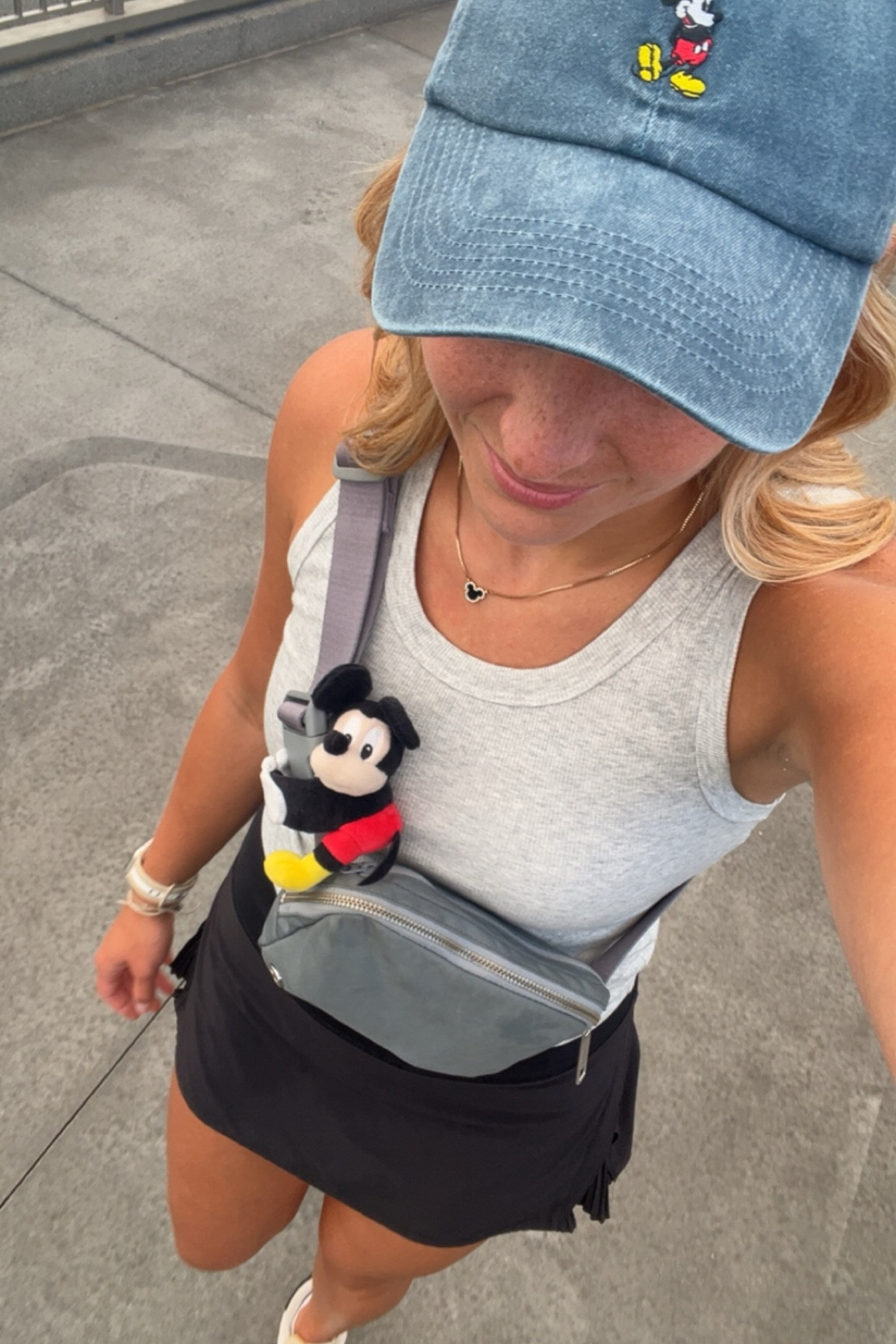 a perfect outfit for a hot park day!! Hat is from shopDisney! 
Necklace is old Baublebar, but linked similar! 

Disney parks, Disney world, Walt Disney world, Disney outfit, Disney world outfit, what to wear to Disney 