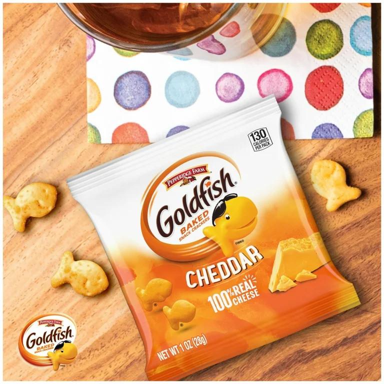 Goldfish Cheddar Cheese Crackers, Snack Packs, 1 oz, 12 Count Multi-Pack Tray | Walmart (US)