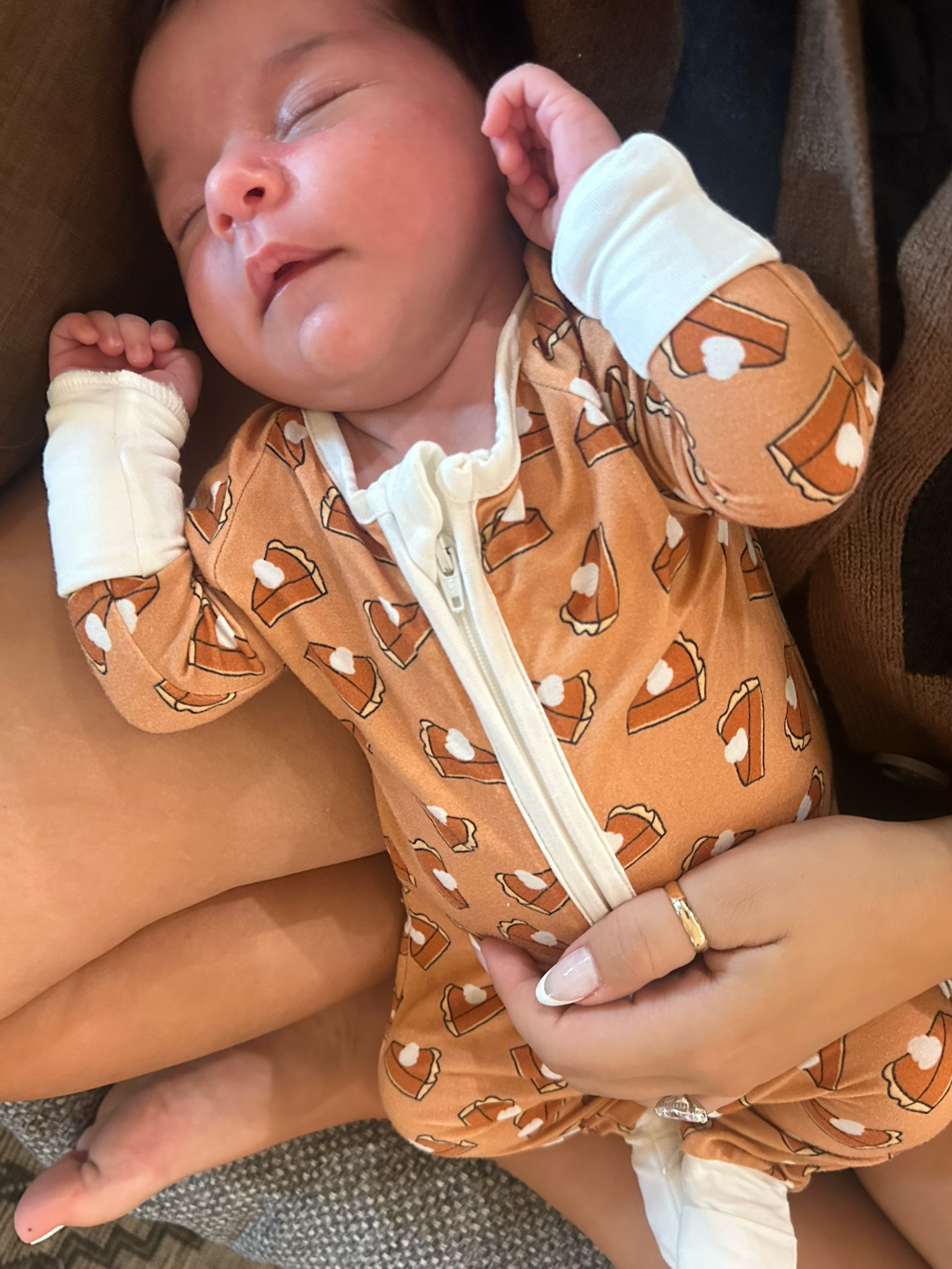 Vivi has lived in poppy PJs. Makes me so happy every time I put her in a new print! 

Code: Blameitondede works sitewide all the time! 

Dressupbuttercup.com 

#dressupbuttercup 

#LTKstyletip #LTKfindsunder50 #LTKkids