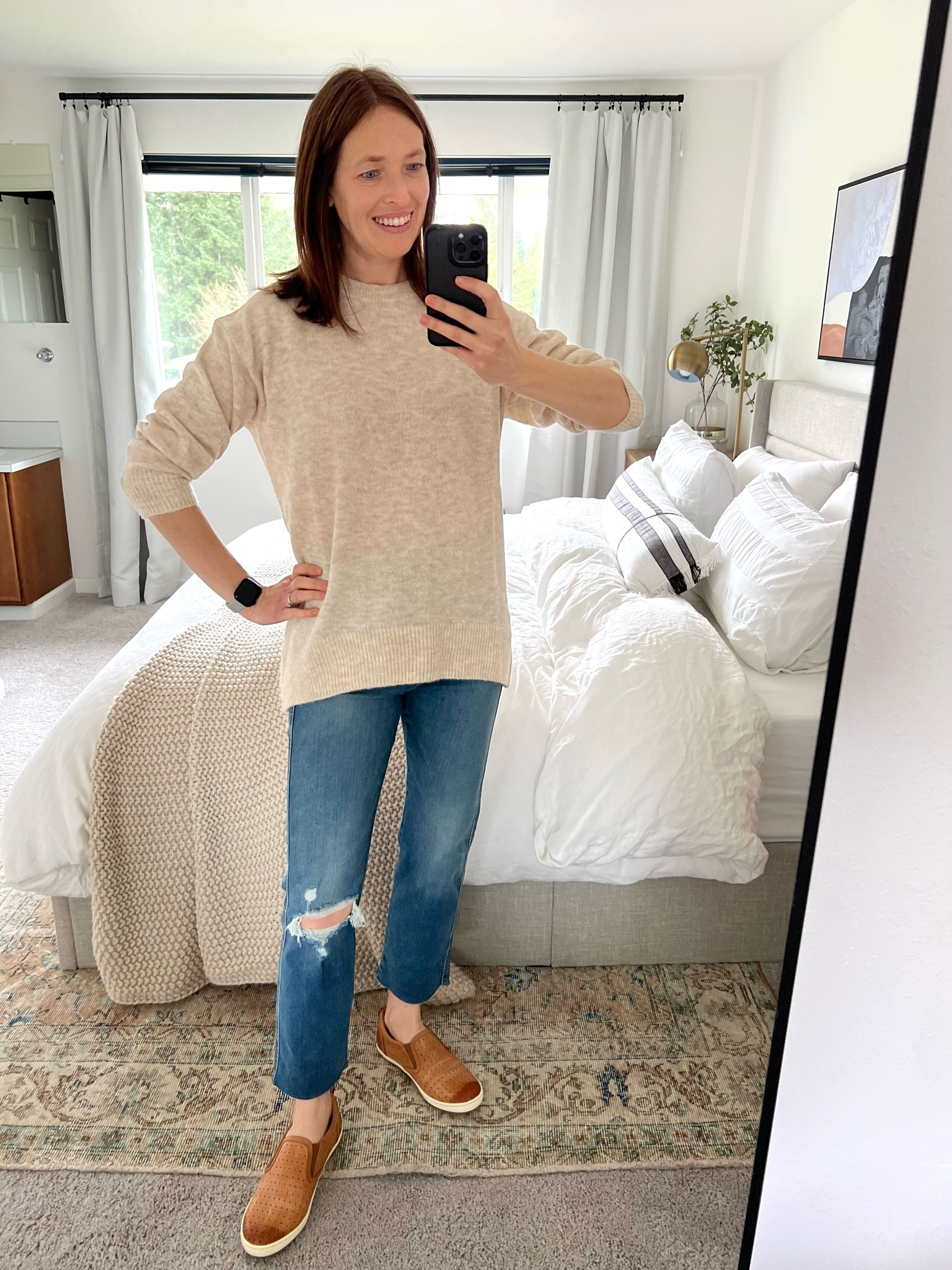 Spring outfit #3 from my Spring capsule wardrobe. It’s still a bit chilly until late April around here so I like to wear light sweaters, specifically in an oatmeal color. It’s the perfect mix of cozy 😊

#LTKSeasonal #LTKfindsunder50 #LTKSpringSale