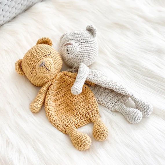Read the full title
    Crochet Bear Lovey | Amigurumi Toy | Comforter blanket | Children's Gift ... | Etsy (US)