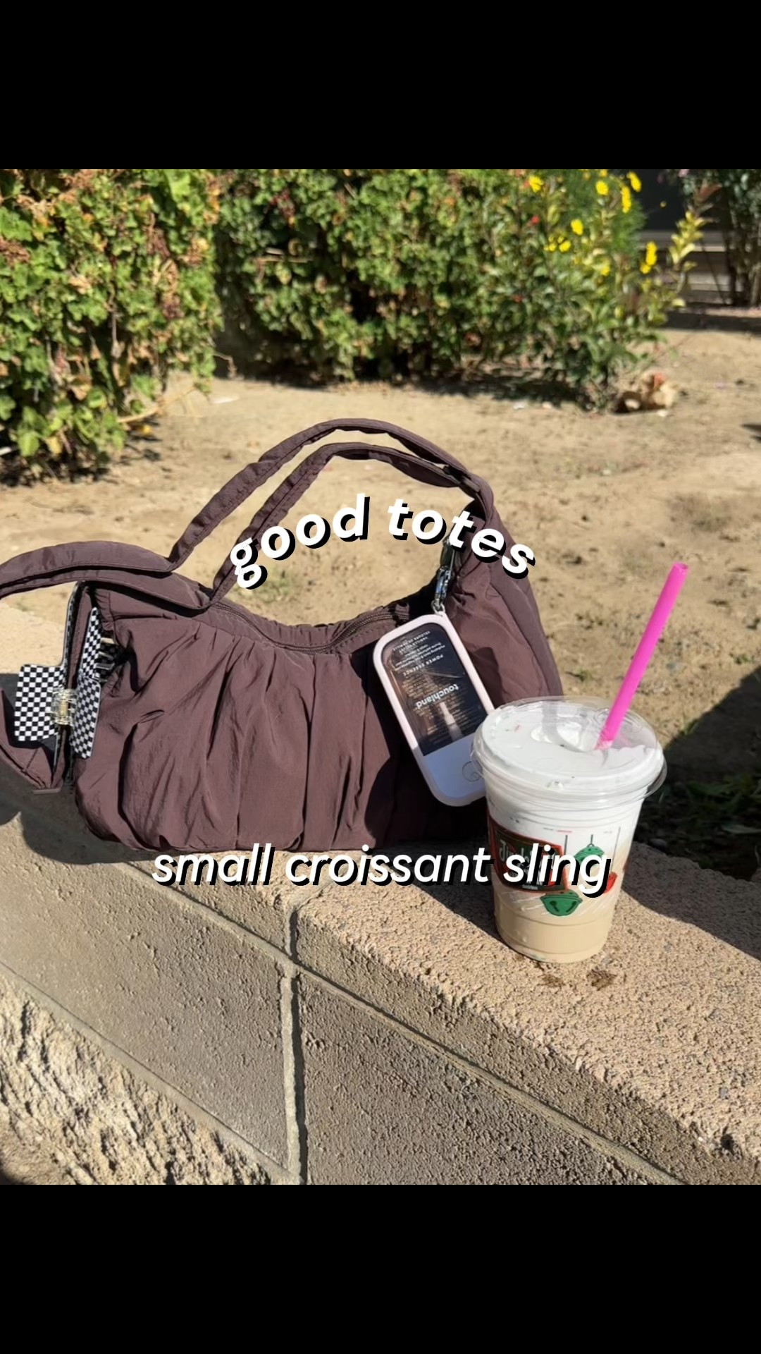 good totes “small croissant sling” in truffle !! my new everyday bag with so much space and comfort for the shoulders 🤎

#LTKootd #LTKStyleTip #LTKGiftGuide
