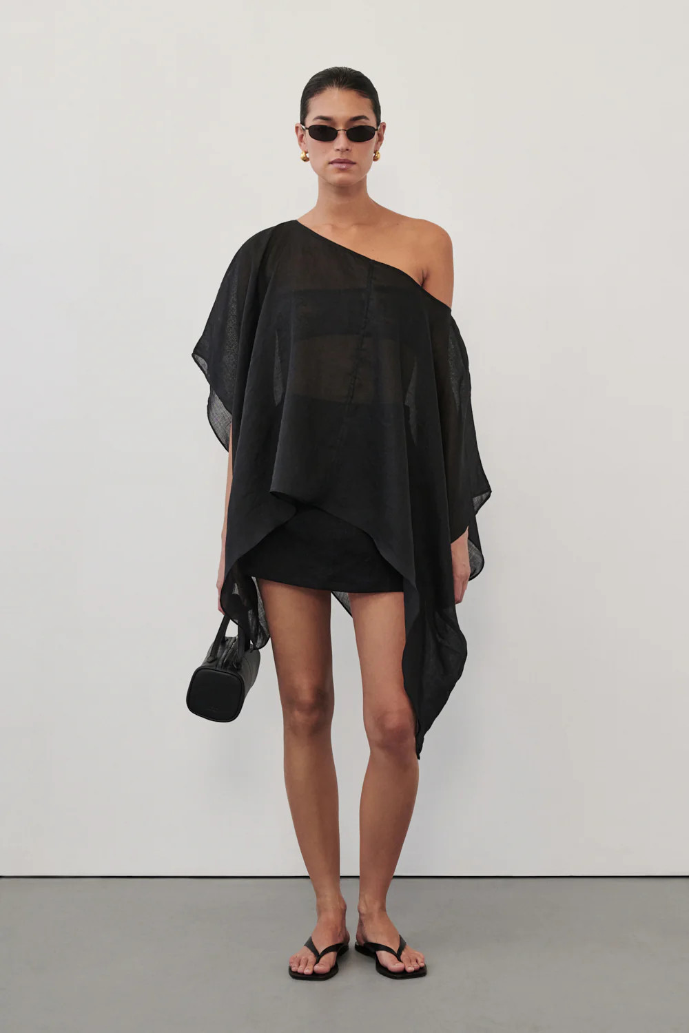 BRIANNE BLACK BATWING RAMIE TOP | DISSH