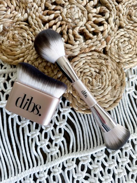 The perfect brushes for the no-makeup / makeup look. 

01. Perfect for adding highlights to the nose & cheekbones, making this brush the ultimate multitasker.

02. Perfect for blending, setting, building & smoothing, the Duo Brush 15 features a large rounded brush head for powder products and a slightly denser, angled brush head for cream products

#dibs #makeupbrush 

Makeup Brush - Dibs Beauty - Contour - Highlight - Makeup Application 

#LTKbeauty #LTKunder50 #LTKFind