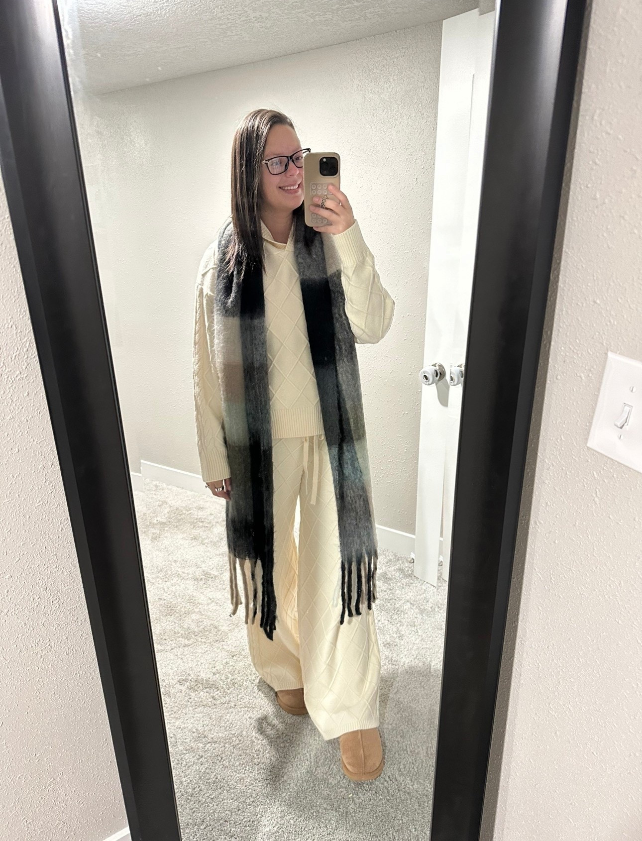 This is one of my favorite outfits currently! This set is so soft and such great quality! Paired with the cutest scarf. Wearing my normal size medium in the set. Everything is currently on sale right now! @VICI 

#LTKootd #LTKSaleAlert