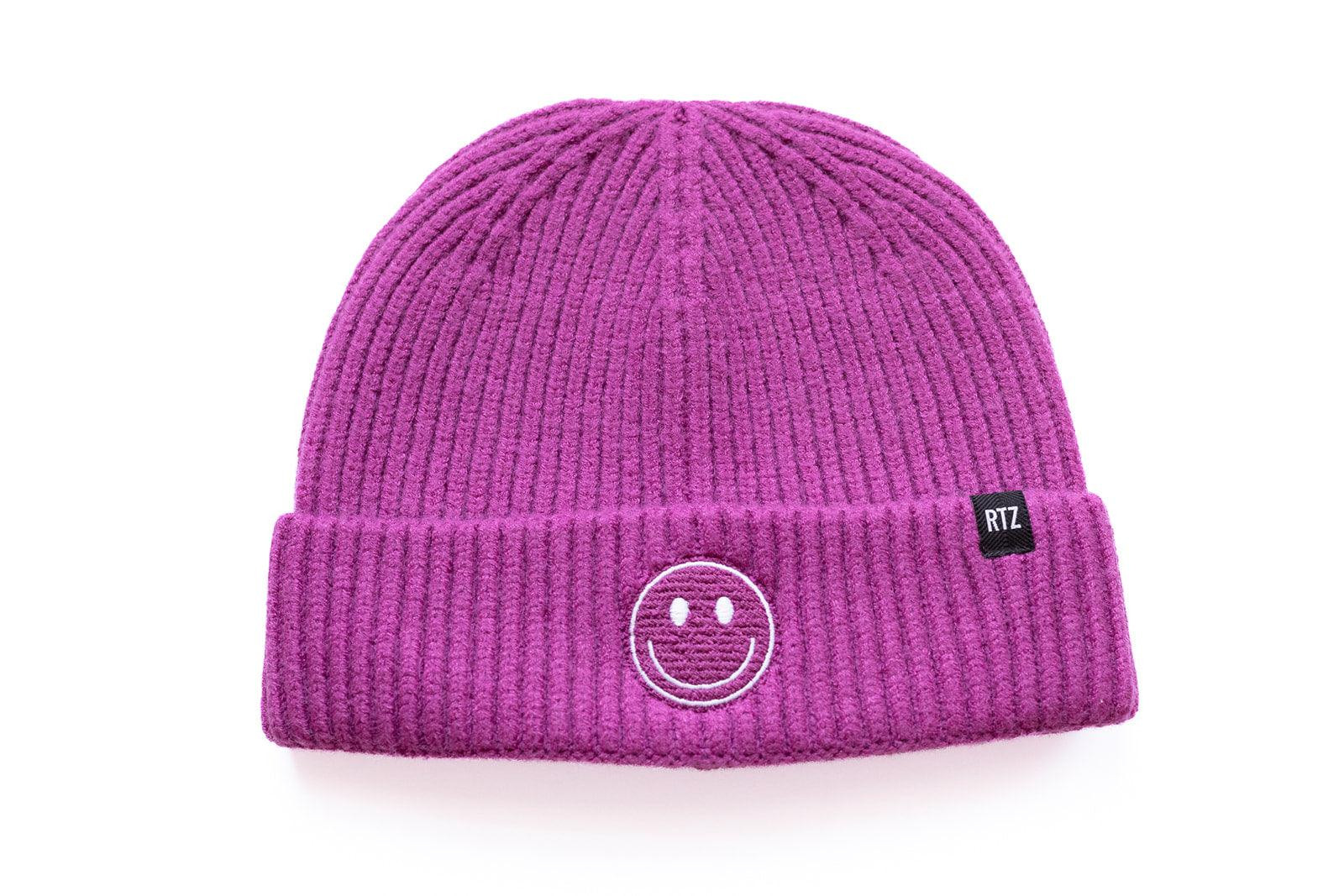 Boysenberry Smiley Beanie | Rey to Z