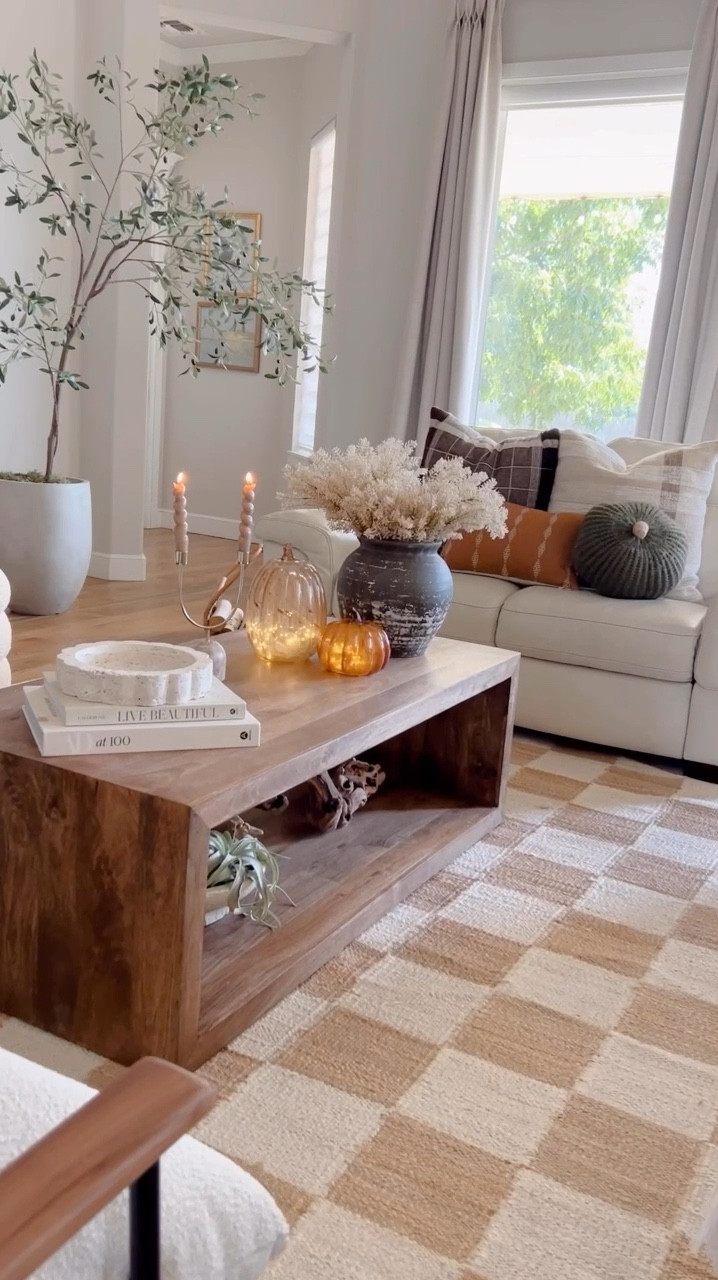 Estás luces le darán un toque especial a tu decoración. #falldecor #fall2024 #fallvibes 

#LTKVideo #LTKSeasonal #LTKHome