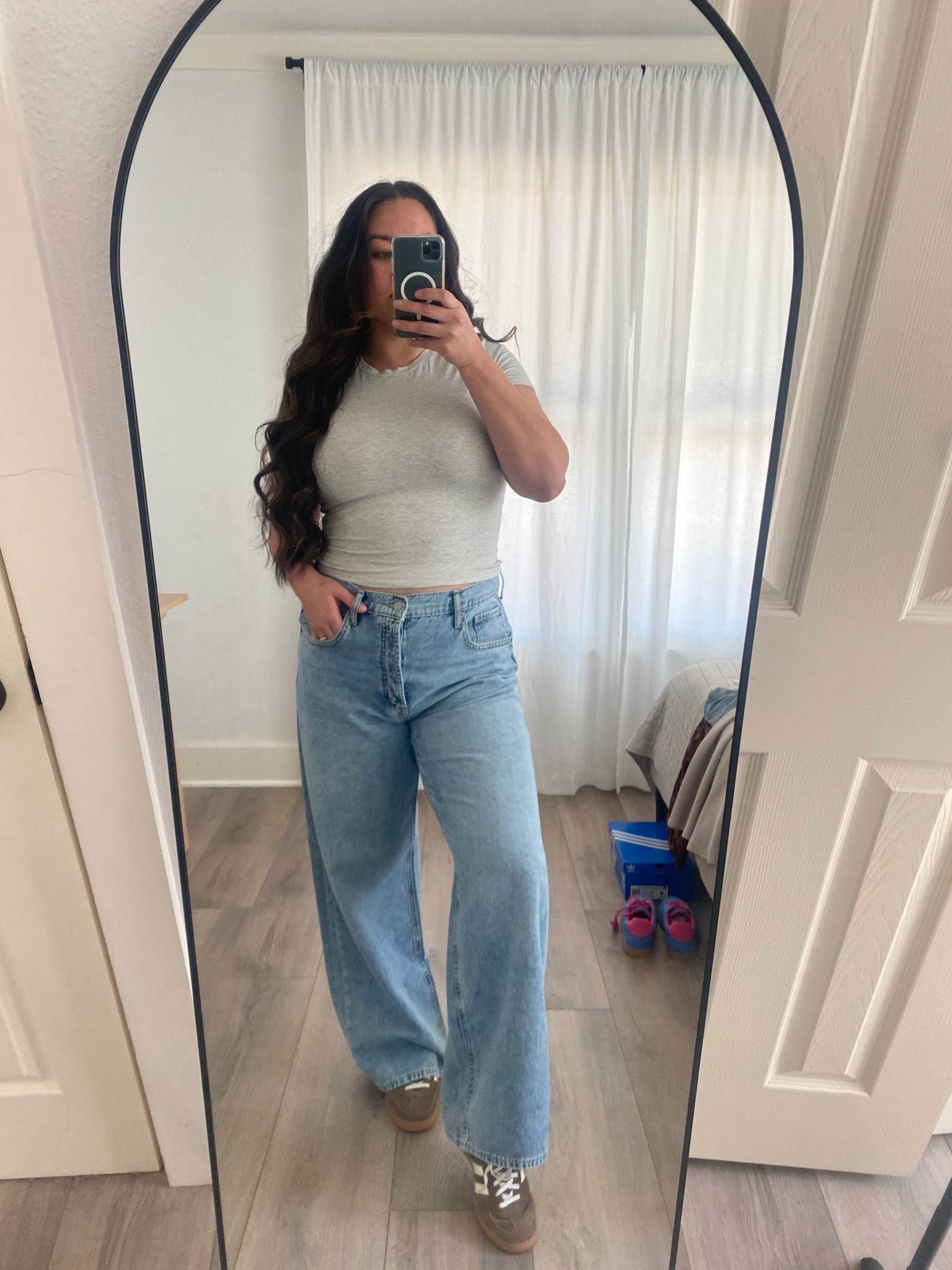 Perfect baggy low/mid rise jeans for Spring and Summer // cool girl // spring outfits // summer outfits 

#LTKFindsUnder50 #LTKFindsUnder100 #LTKSpringSale
