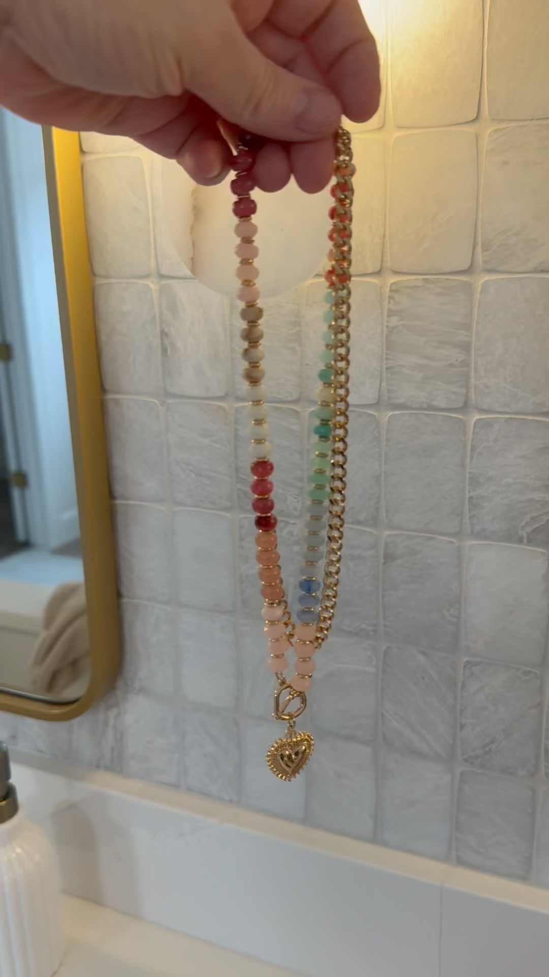 I found the perfect necklace for summer! 💓☀️😍




#layerednecklace #beadednecklace #summeraccessories #summerstyle #vacay #resortstyle #amazon #amazonfinds

#LTKSeasonal #LTKTravel