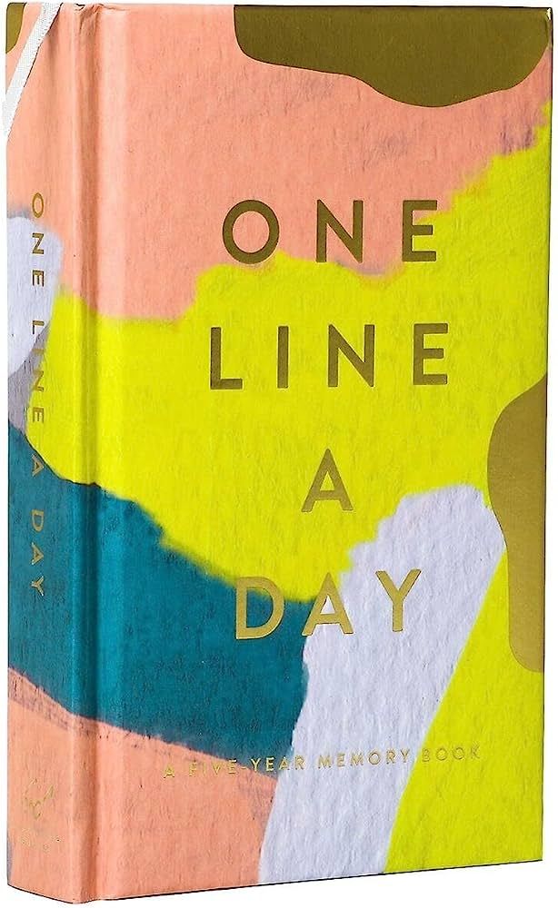 Modern One Line a Day: A Five-Year Memory Book | Amazon (US)