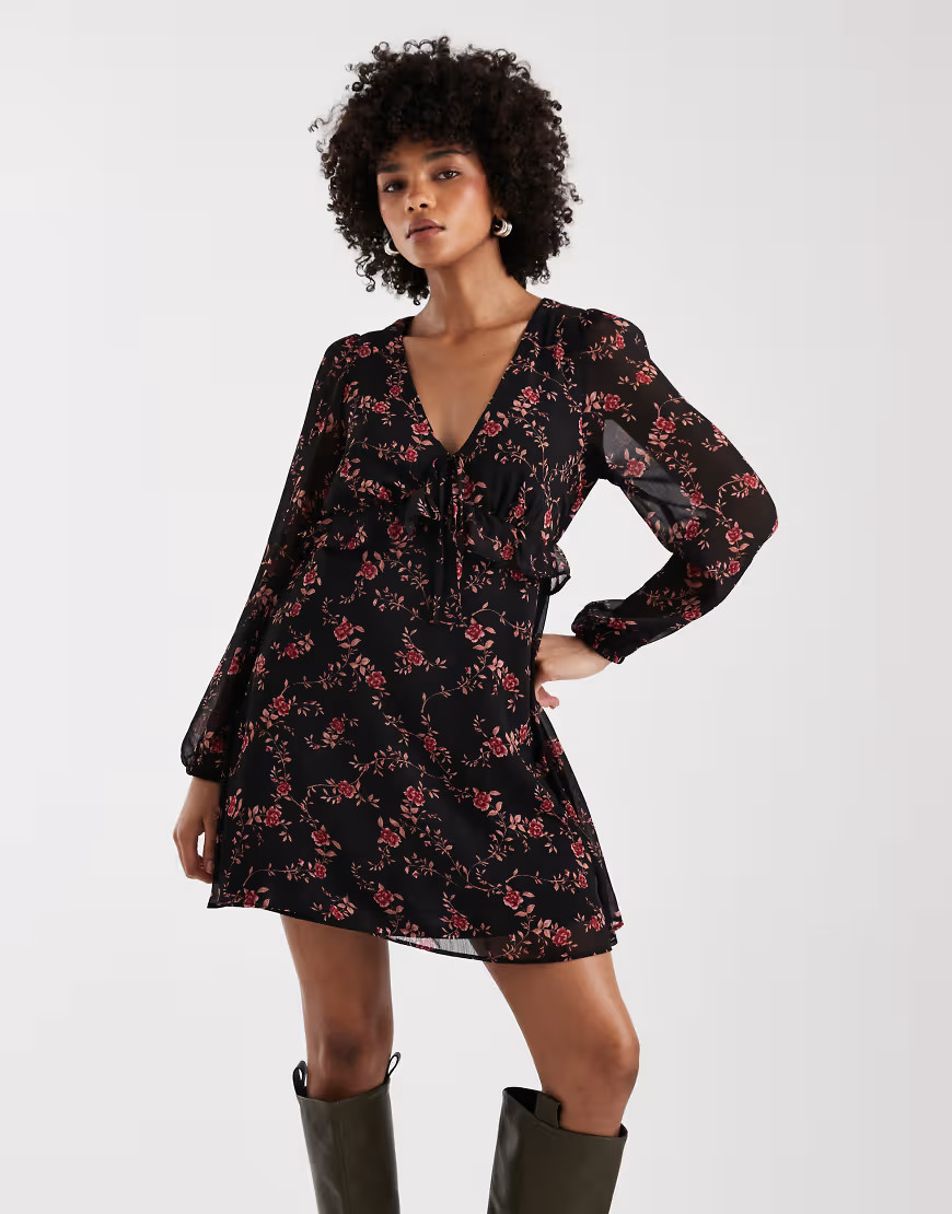 New Look chiffon long sleeve mini dress in black floral | ASOS (Global)
