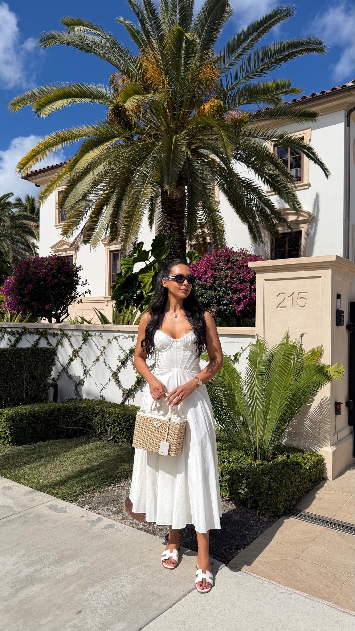 House of CB Steffani corset dress
Size M