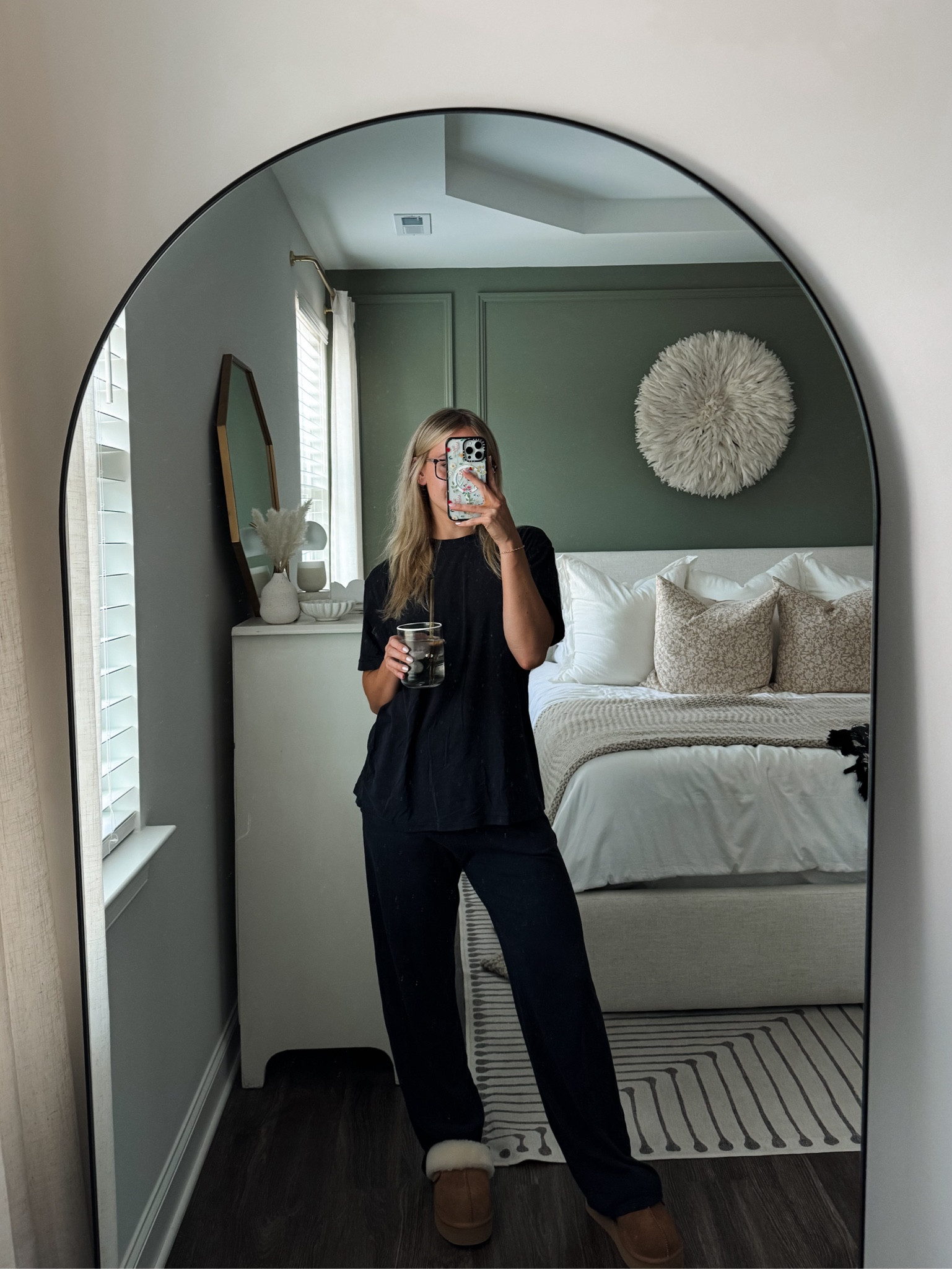 Skims pjs 🤍

Wearing a small in bottoms, medium in the top!

#LTKFindsUnder100