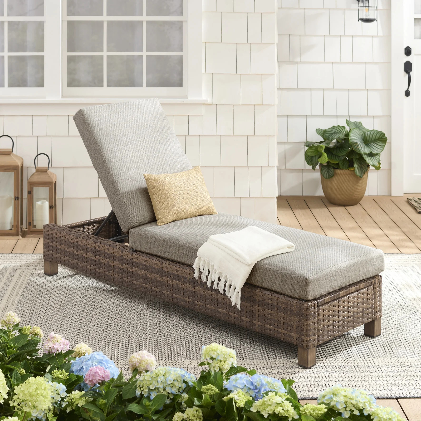 Better Homes & Gardens Brookbury Single Chaise Lounge - Walmart.com | Walmart (US)