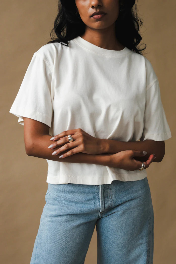 SHORT SLEEVE CROP TEE BONE | Pipe and Row