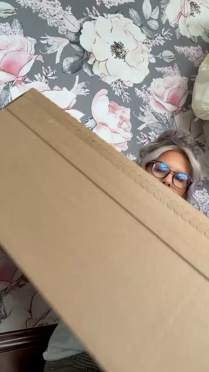 Unboxing my new Adidas shoes!!  

 #LTKootd #LTKActive #LTKSaleAlert