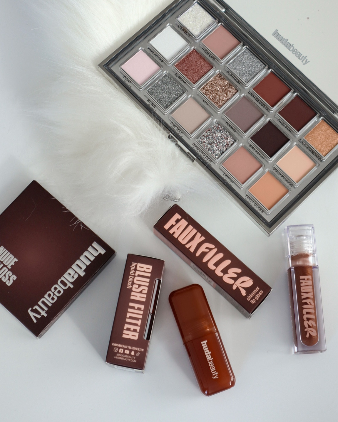 icy cold girl makeup ❄️🎀

#LTKwinter #LTKbeauty #LTKuk