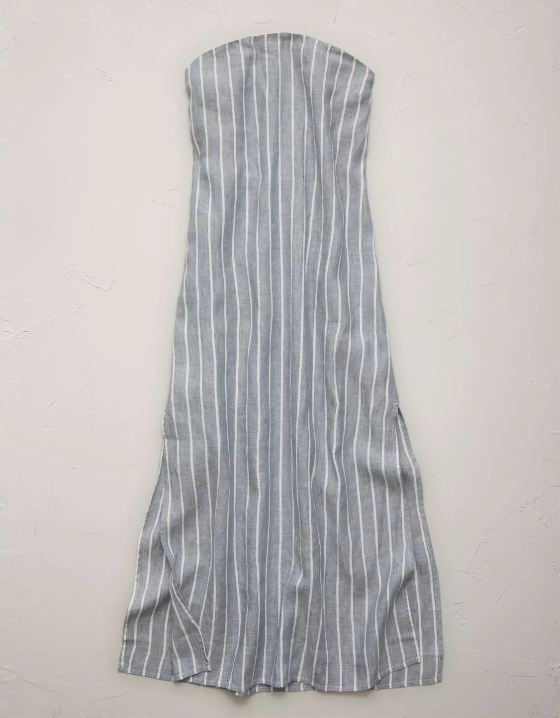 AE77 Premium Strapless Linen Midi Dress | American Eagle Outfitters (US & CA)