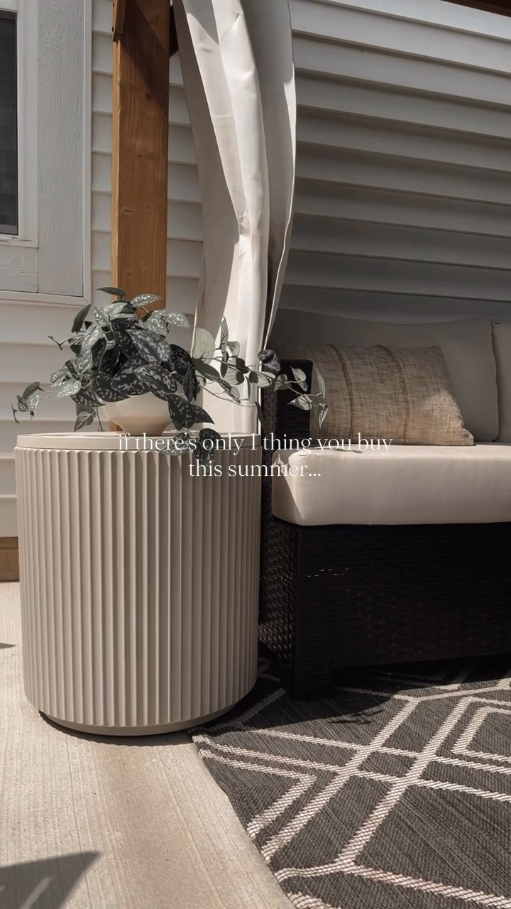 This 2-in-1 cooler table is an absolute MUST HAVE this summer! It can hold as many as 48 drinks & keep them ice cold for up to 12 hours, while also serving as a side table! And just in case you needed another reason to snag it — it’s ON SALE for Amazon’s Big Spring Sale! 🙌🏽

Porch | Patio | Outdoor Table | Hosting Essentials

#LTKSeasonal #LTKHome #LTKSaleAlert