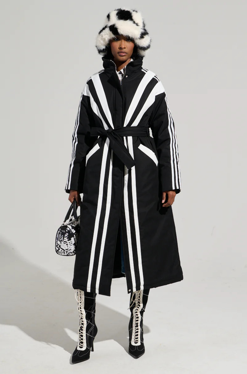 POP OUT NYLON TRENCH | AKIRA