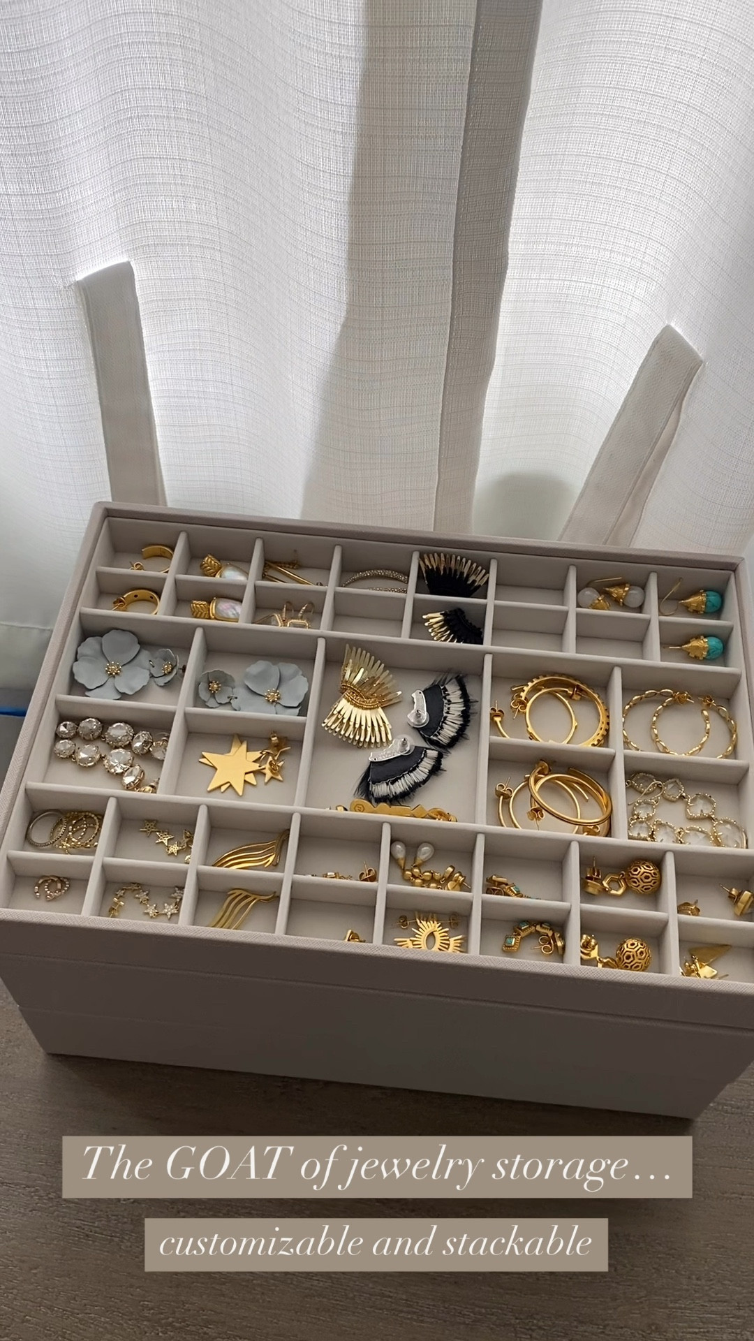 Hands down my favorite jewelry store, it’s customizable and stackable.

#JewelryStorage #GiftsForHer #GiftsForMom #JewelryOrganization #OrganizedHome 

#LTKGiftGuide #LTKHome #LTKWatchNow