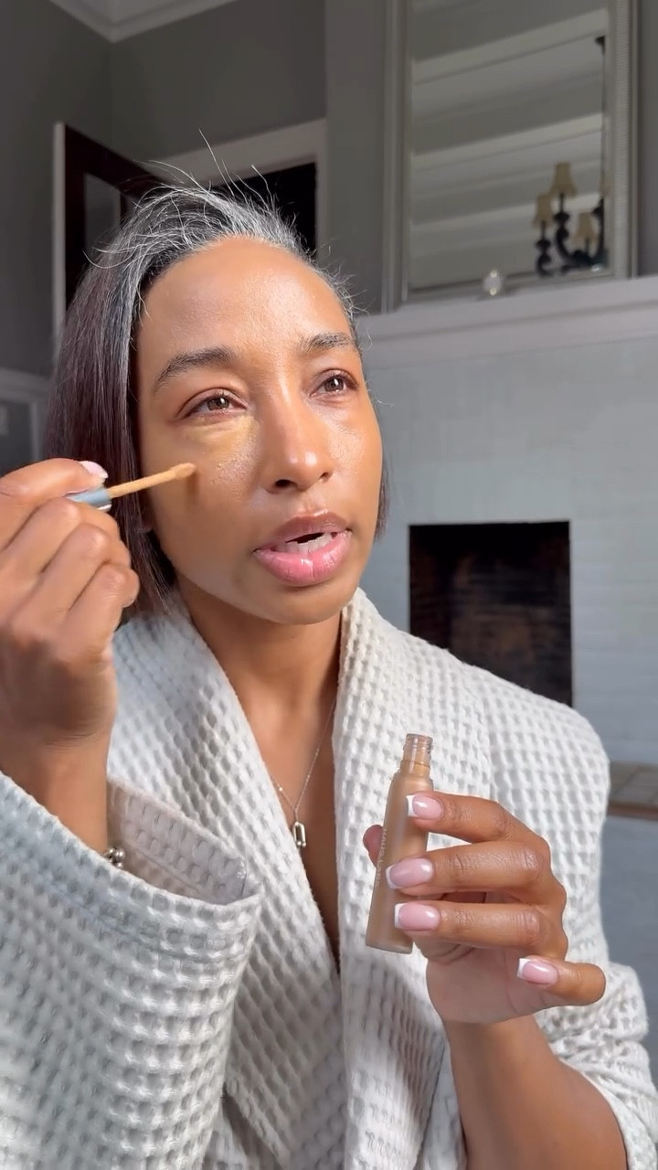 This concealer is really doing what it needs to do under the eyes—no creasing, no heaviness, just smooth and bright. @hauslabs, I see you. 👀💫 #EffortlessSkin #tifftriedit 


#LTKBeauty