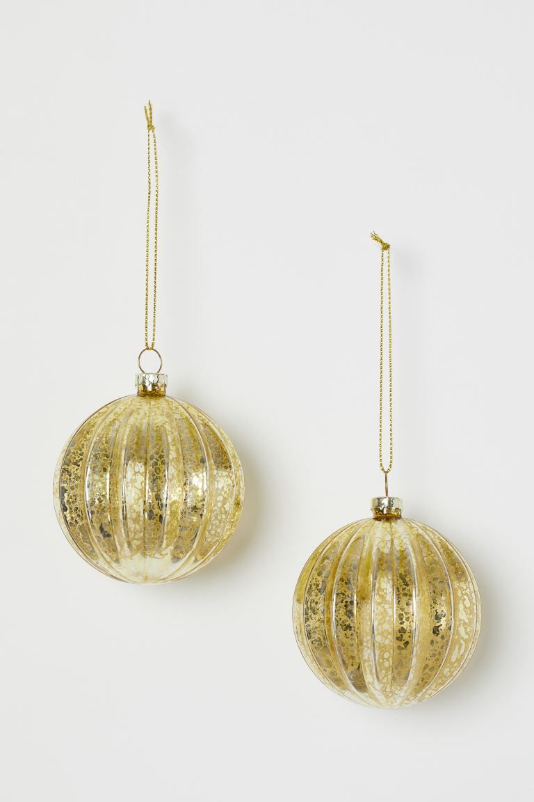 2-pack Christmas Ornaments | H&M (US + CA)