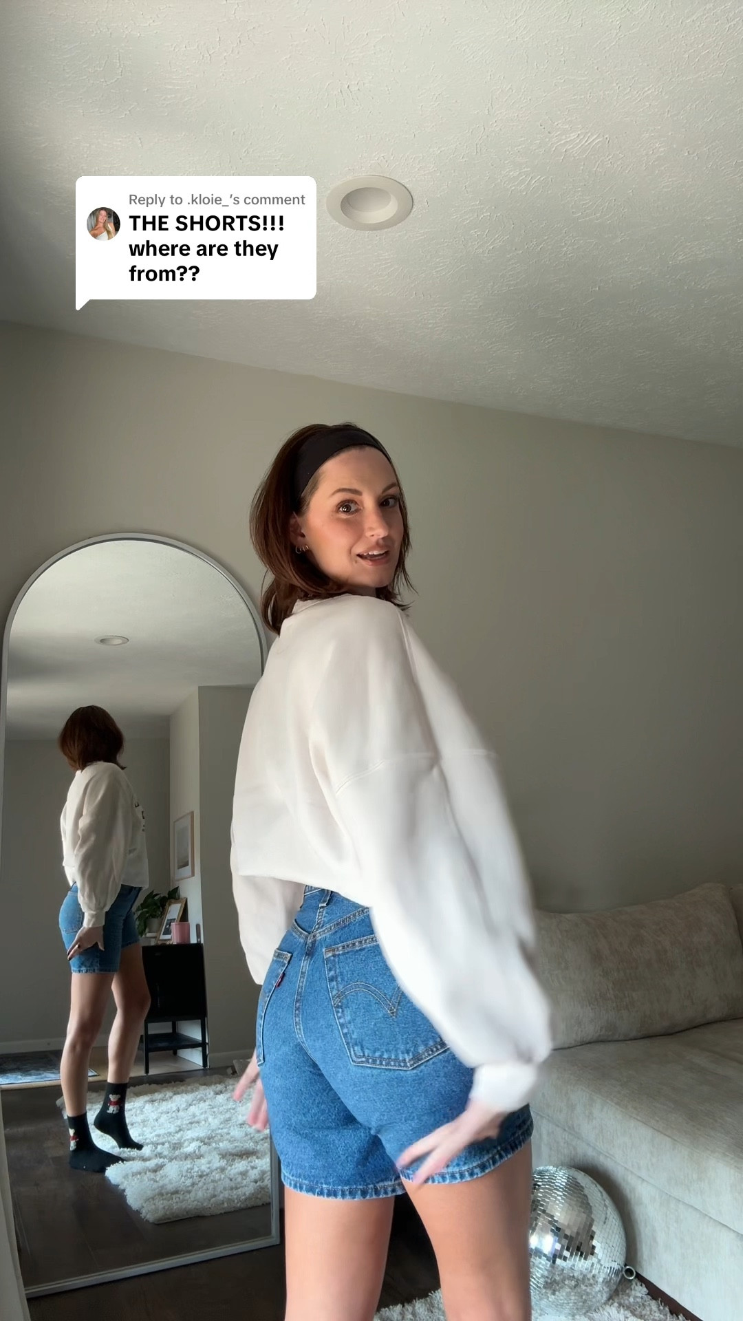 denim shorts try on + fit info 🫶🏼👖 color: medium indigo 5’7” for reference + 140 ish (I think?)

#LTKSeasonal #LTKFindsUnder50 #LTKStyleTip