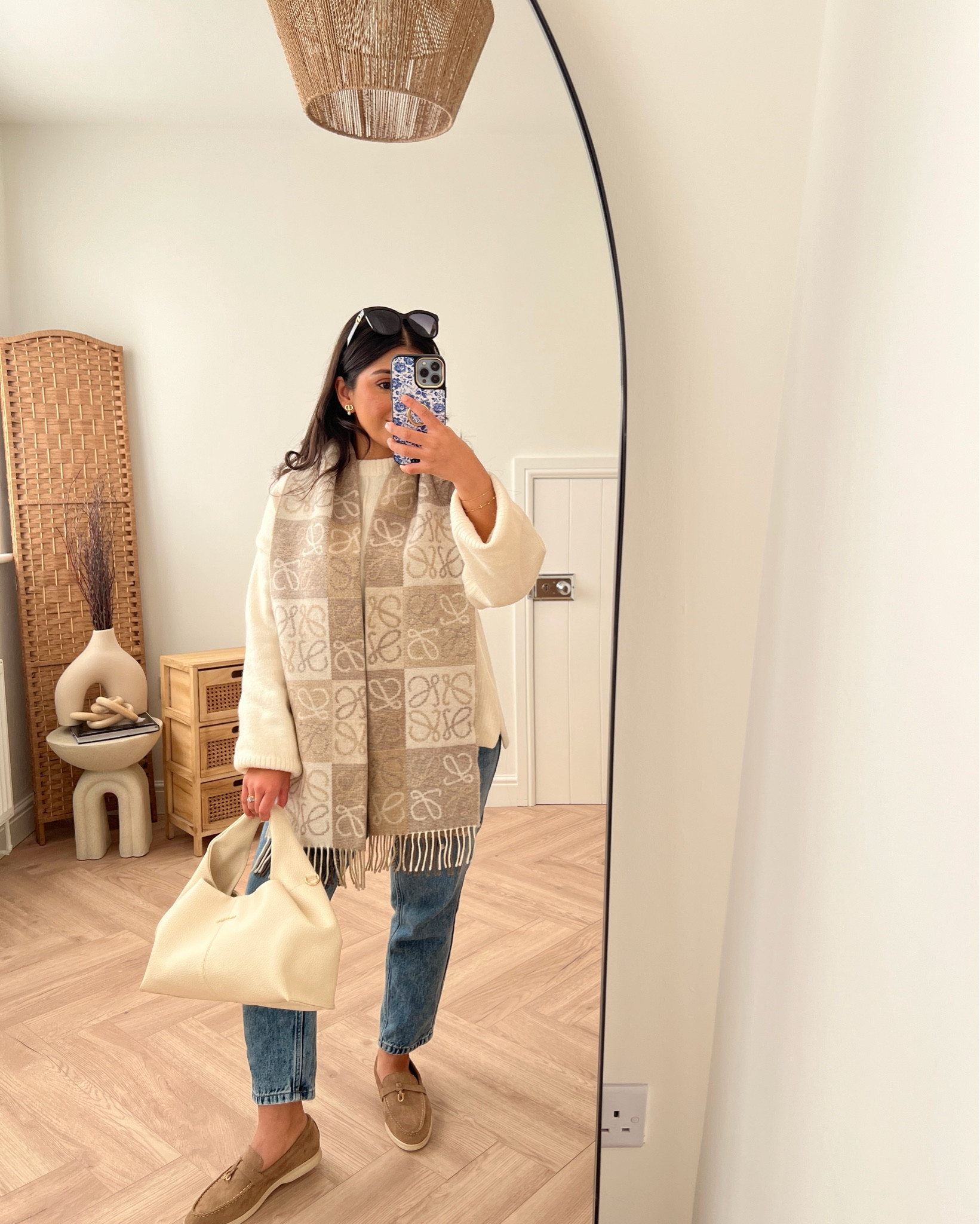 cosy casual outfit with petite blue jeans! 

#LTKgrwm #LTKwinter #LTKshoes