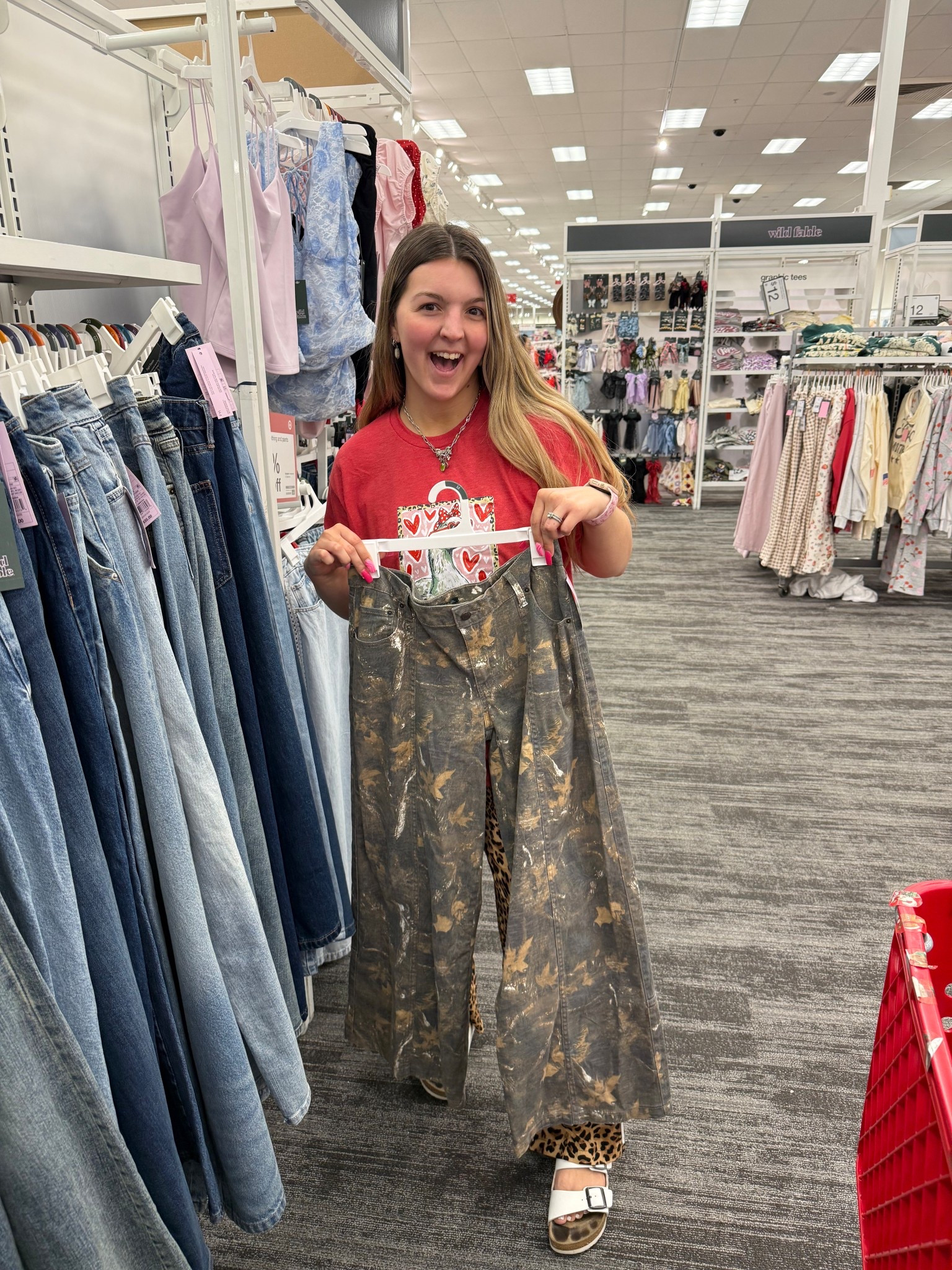 the cutest camo pants for all those trendy girls 

#LTKootd #LTKmomlife #LTKdayinmylife