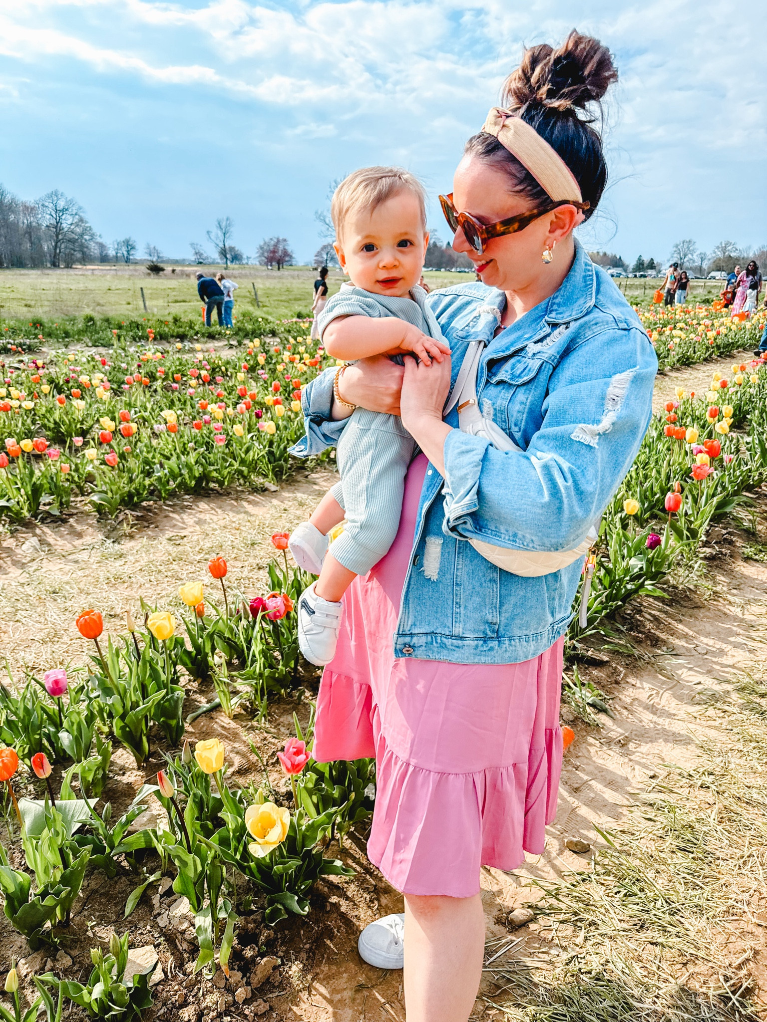 Flower Power 🌷☀️ 
.
.
.
.
.
.


#LTKfamily #LTKstyletip #LTKSeasonal