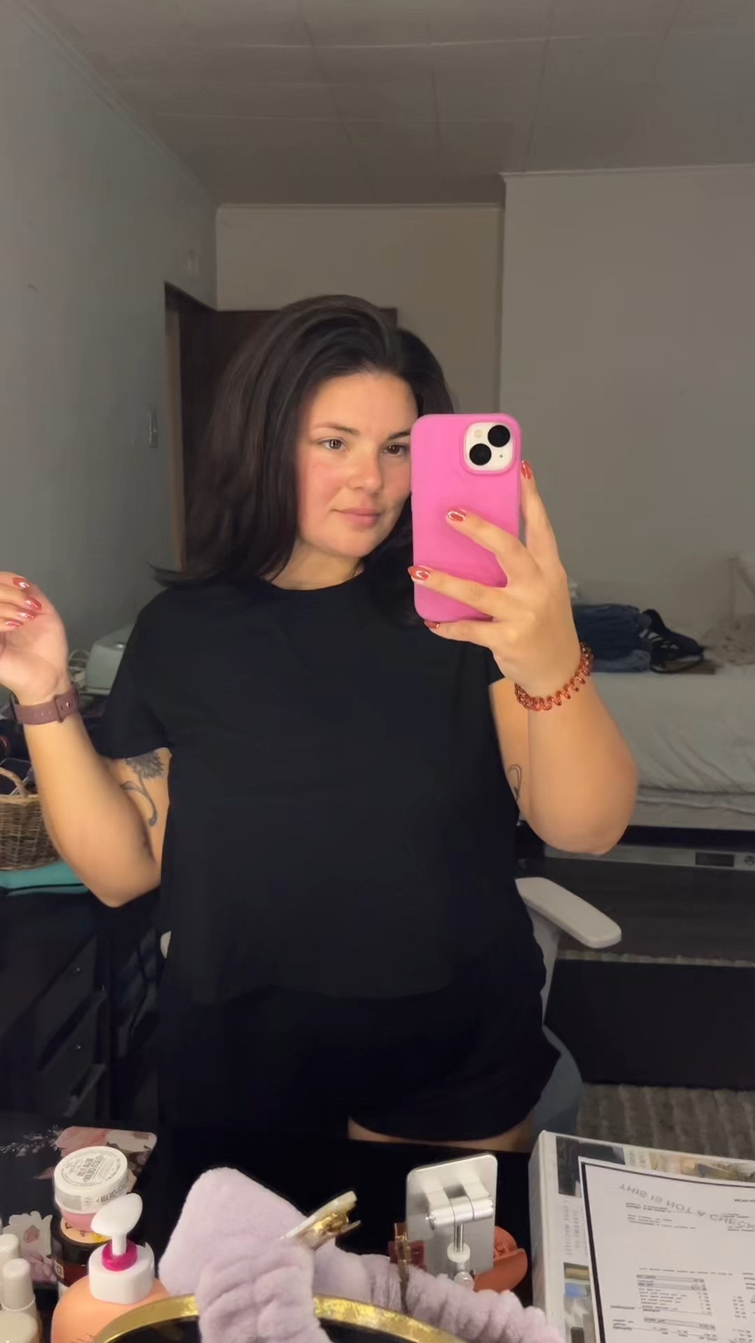 Cant get over the darker hair and the blowout I gave myself  

 

#LTKStyleTip #LTKBeauty