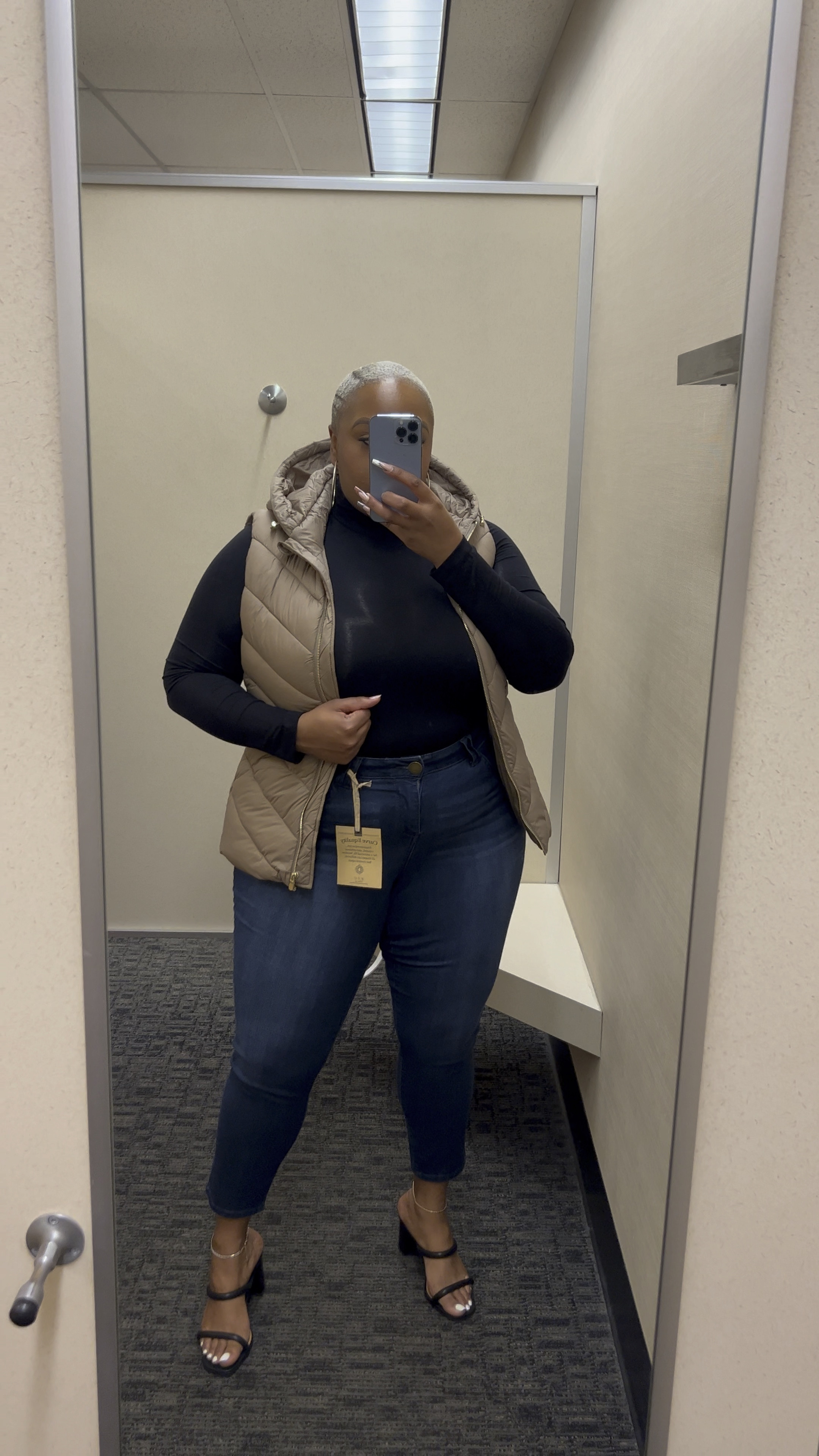 Fall Fashion | Boots | Fall Outfits | Jeans | Nordstrom Rack | Plus Size Finds | #nordstromrack #rackupthemerry #rackscore #rackyourlook #rackyourway


#LTKHolidaySale #LTKstyletip #LTKplussize