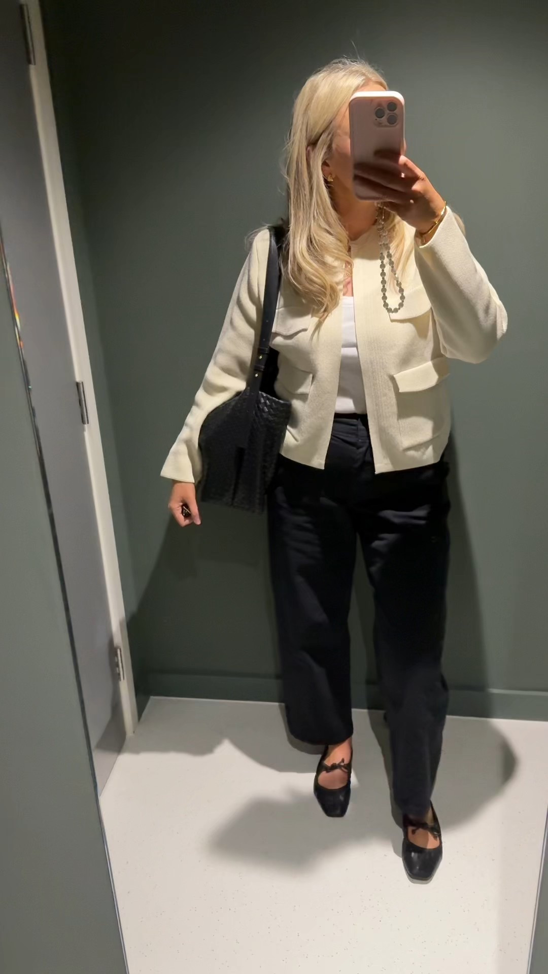 OOTD 👩‍💻

#LTKmidsize #LTKmodest #LTKspring