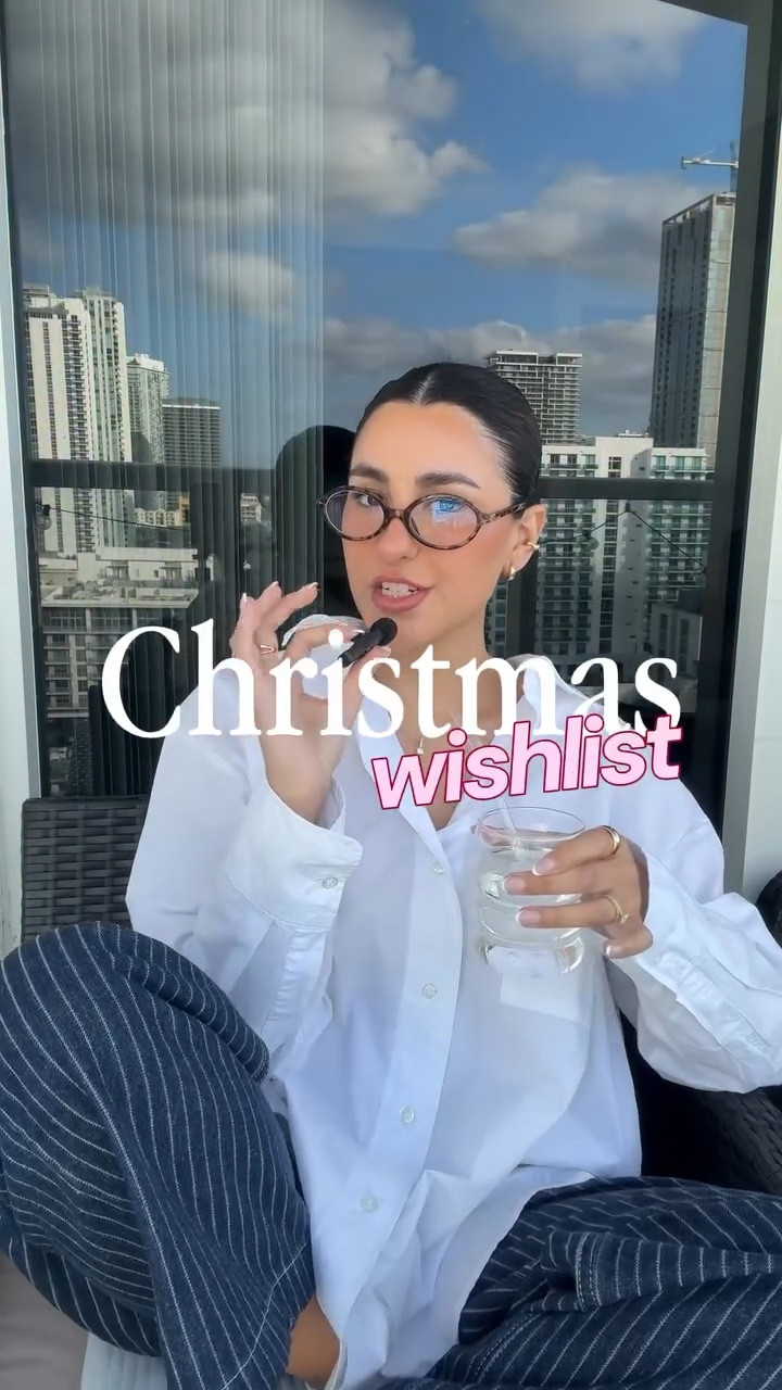 Soft Girl Christmas Wishlist 🎀☁️

#LTKHoliday #LTKBeauty #LTKGiftGuide