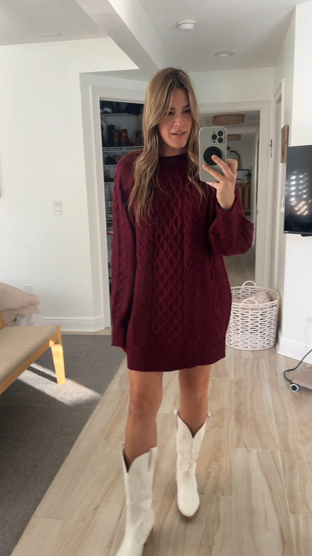 Love an oversized sweater dress! I’m wearing a large and comes in multiple colors! 5’10 reference for height!

#LTKStyleTip #LTKTall #LTKootd