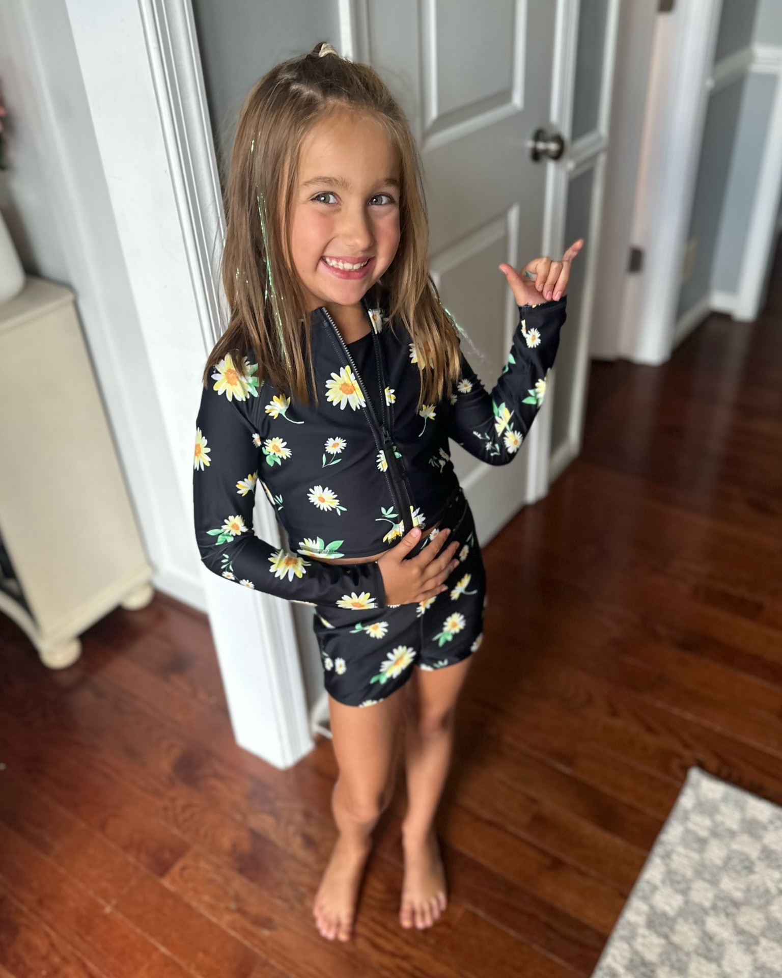 Love this cute girls swimsuit from #oldnavy 

#LTKkids #LTKswim #LTKfamily