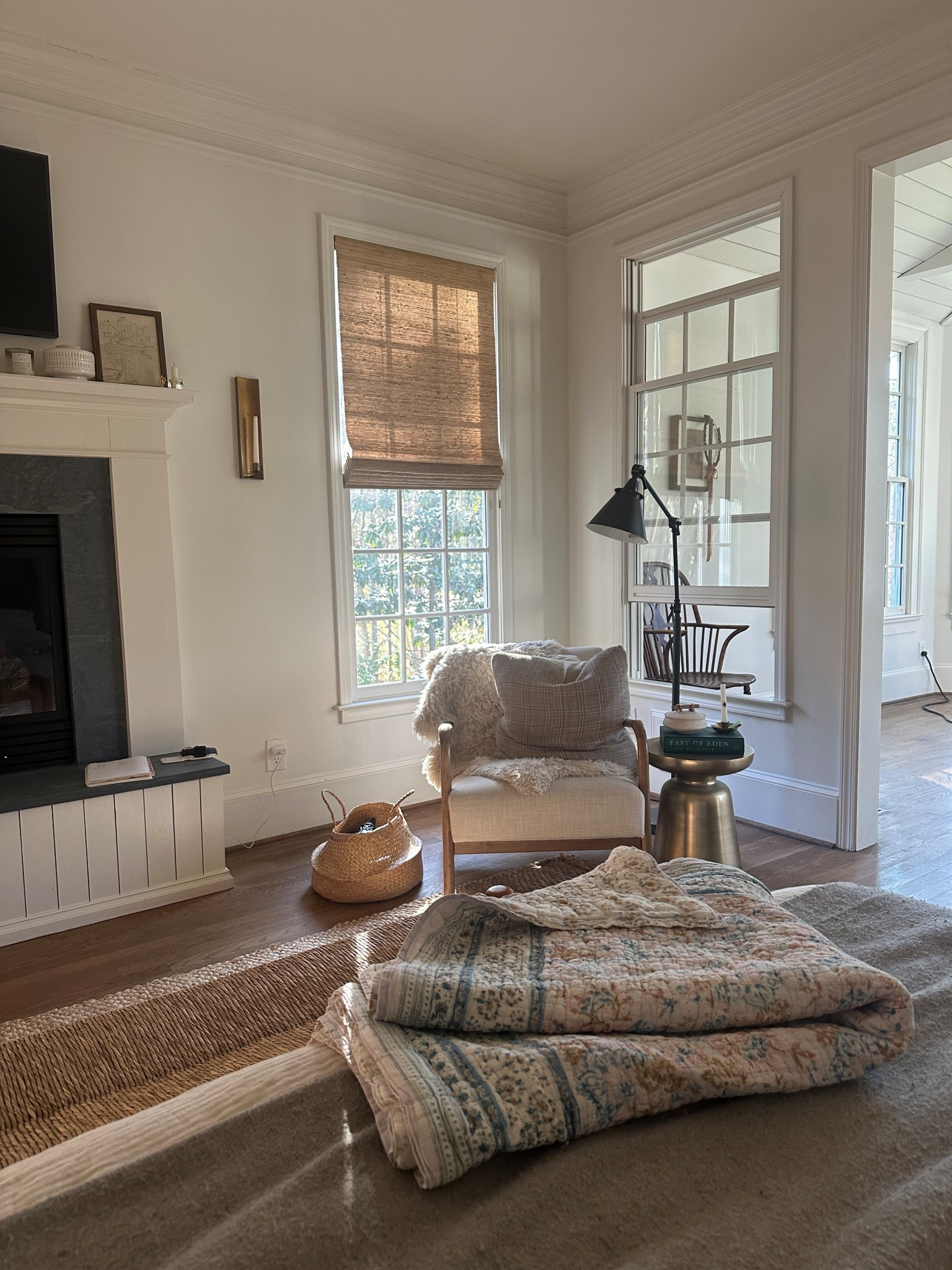 Corner of life 🤎

bedroom, primary bedroom, master bedroom, sitting nook, reading nook, neutrals, bedroom decor, home decor, bedroom refresh

 

#LTKdayinmylife #LTKHome #LTKOver40